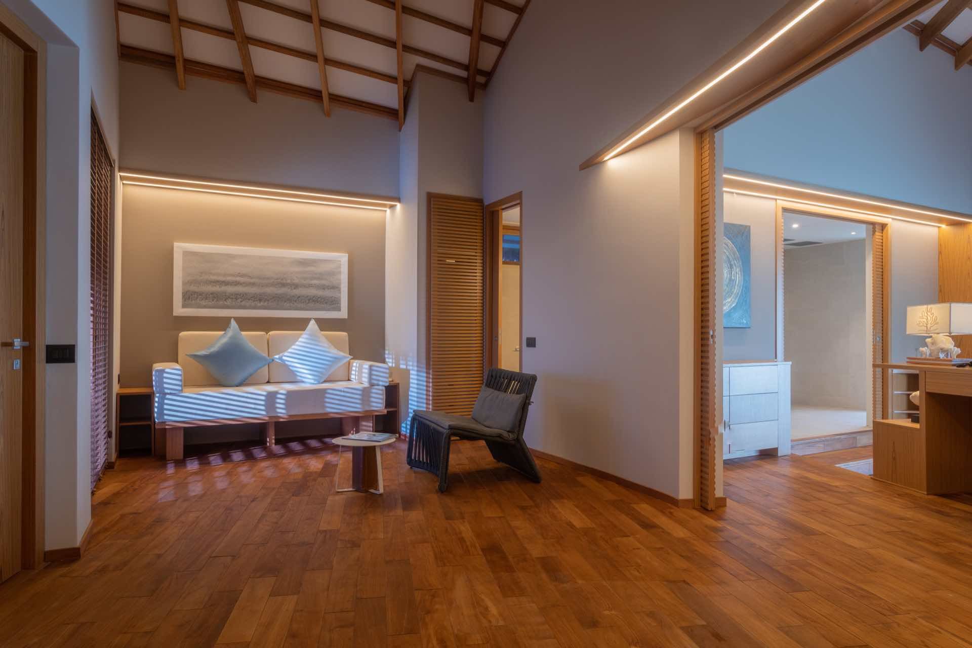 028 - Cinnamon Velifushi Maldives.jpg