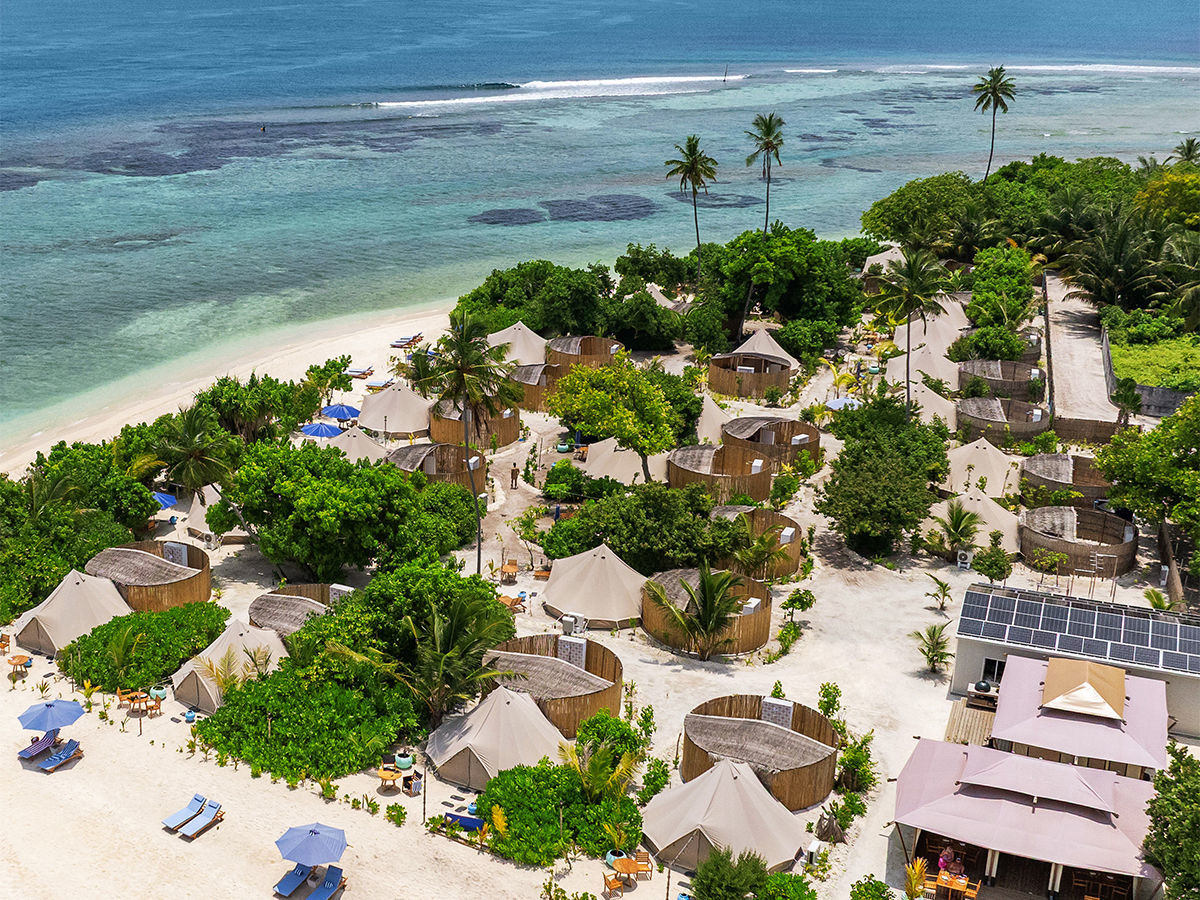 014 - The Maverick Surf & Dive.jpg