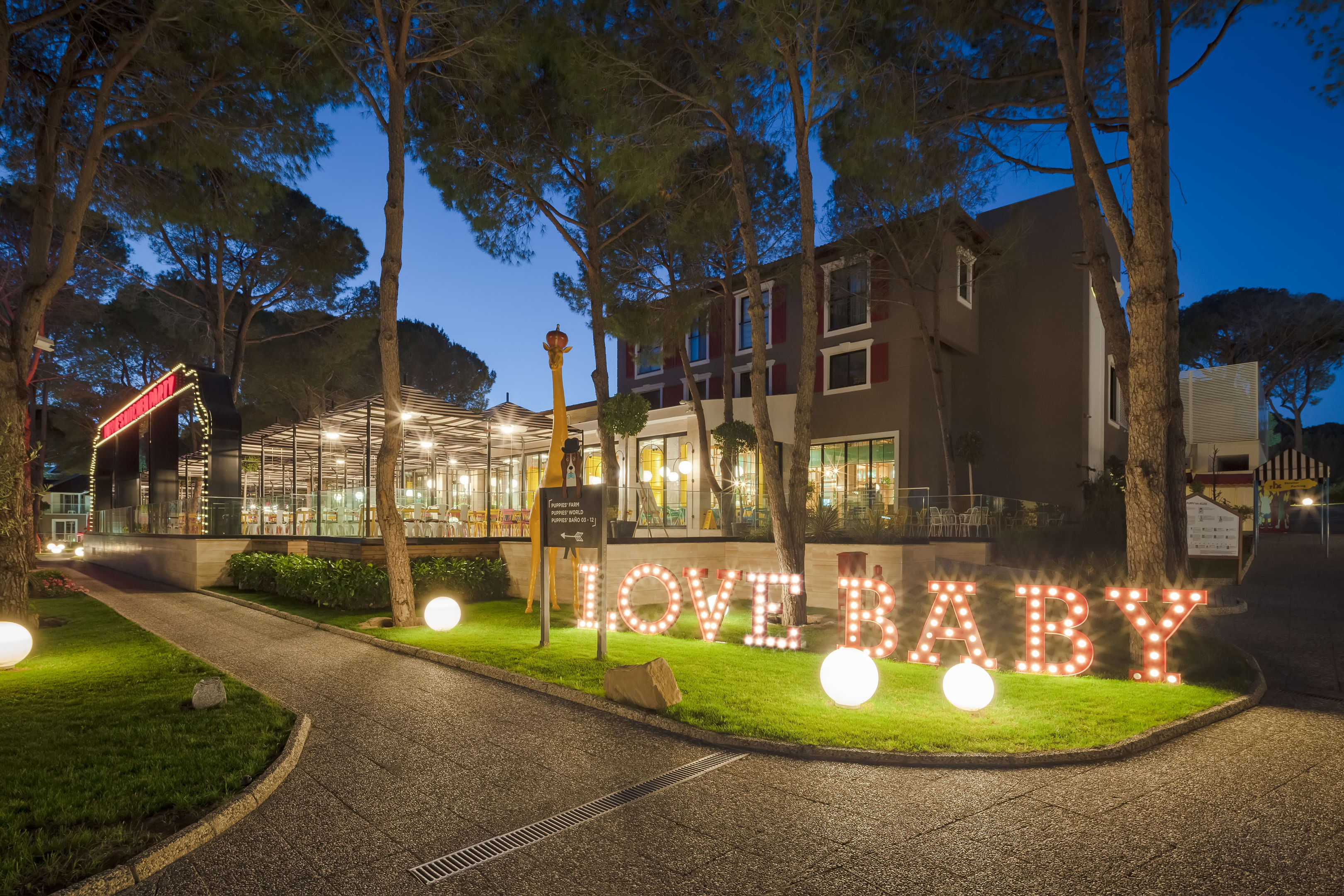 065 - Selectum Luxury Resort.jpg