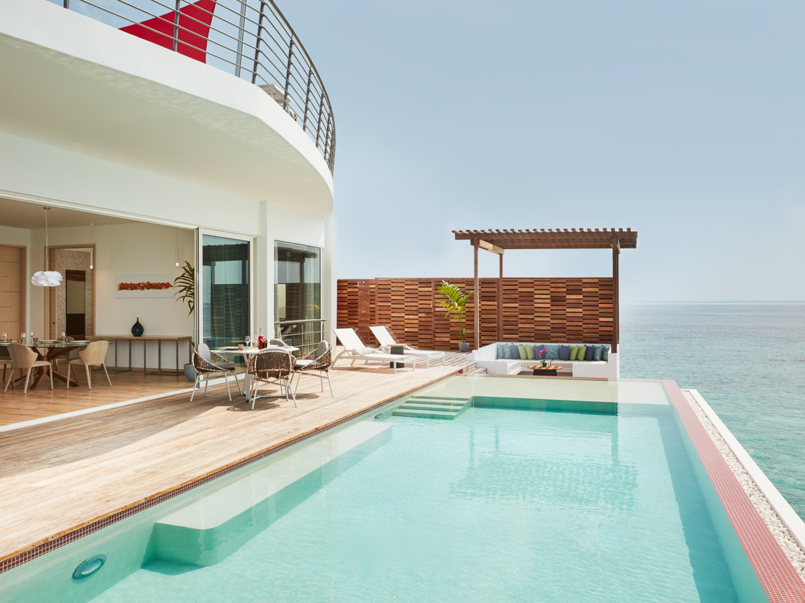 022 - LUX* North Male Atoll .jpg