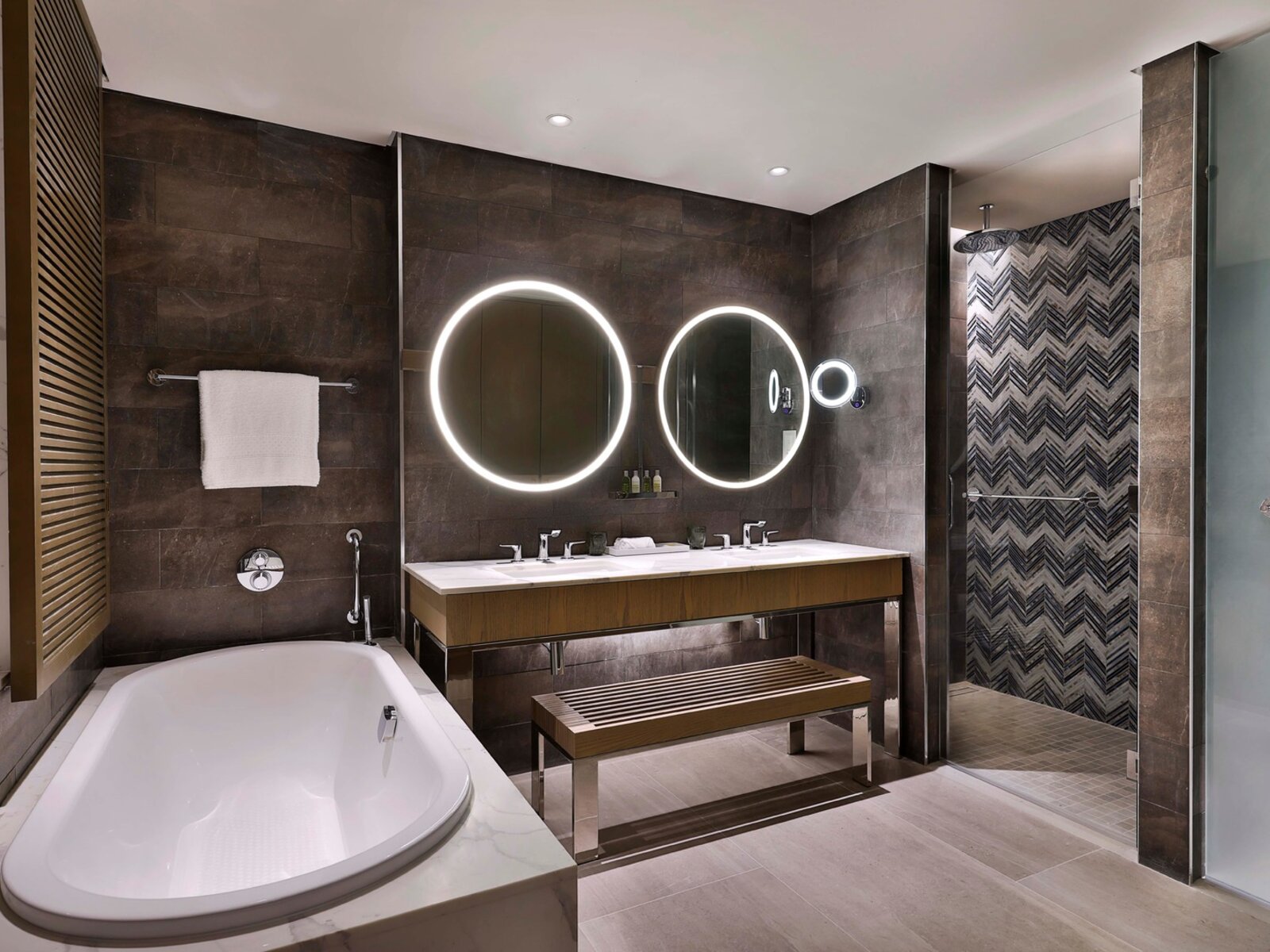 033 - Hilton Abu Dhabi Yas Island Resort.jpg