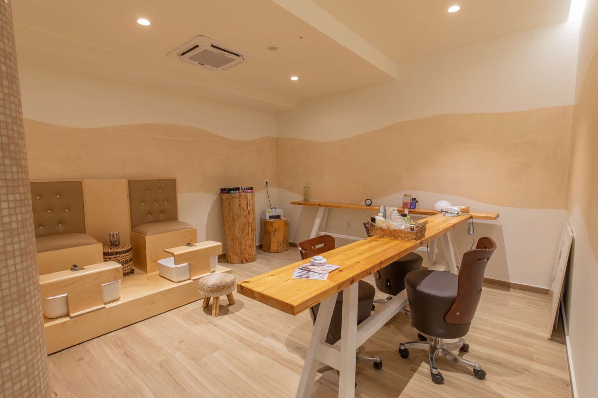 041 - White Dreams Resort.jpg