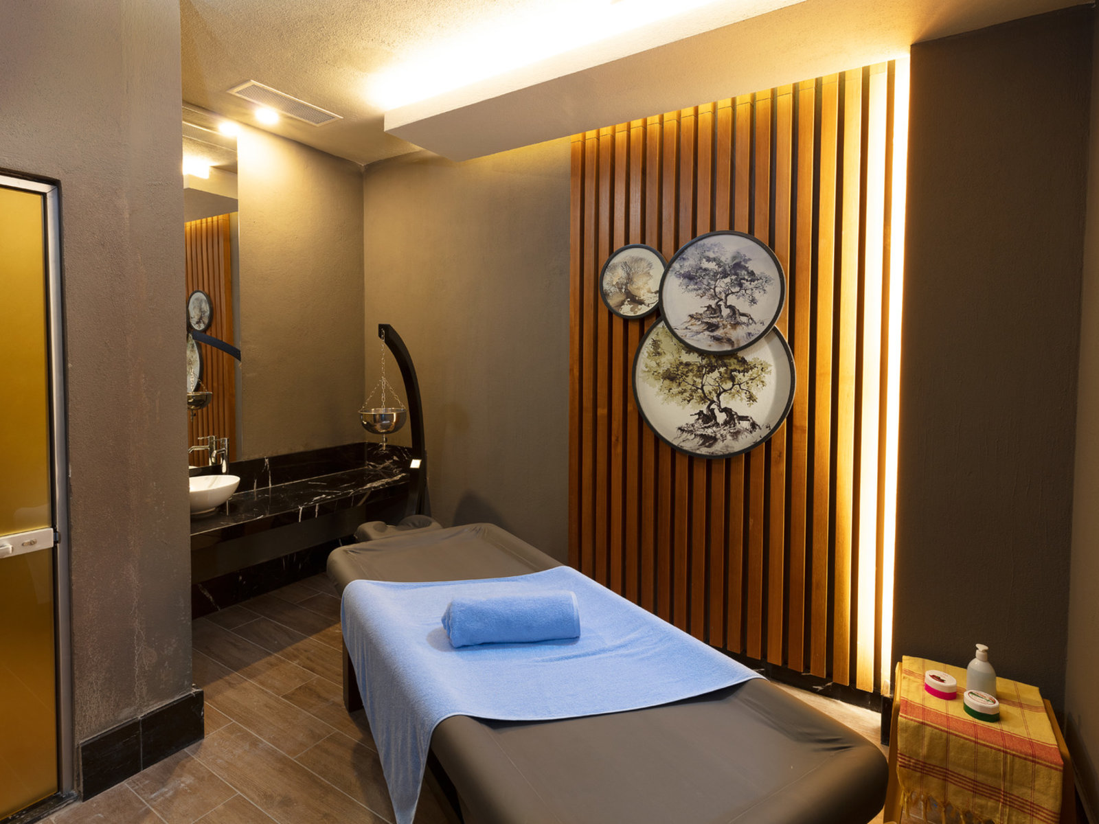 032 - The Raga Side.jpg