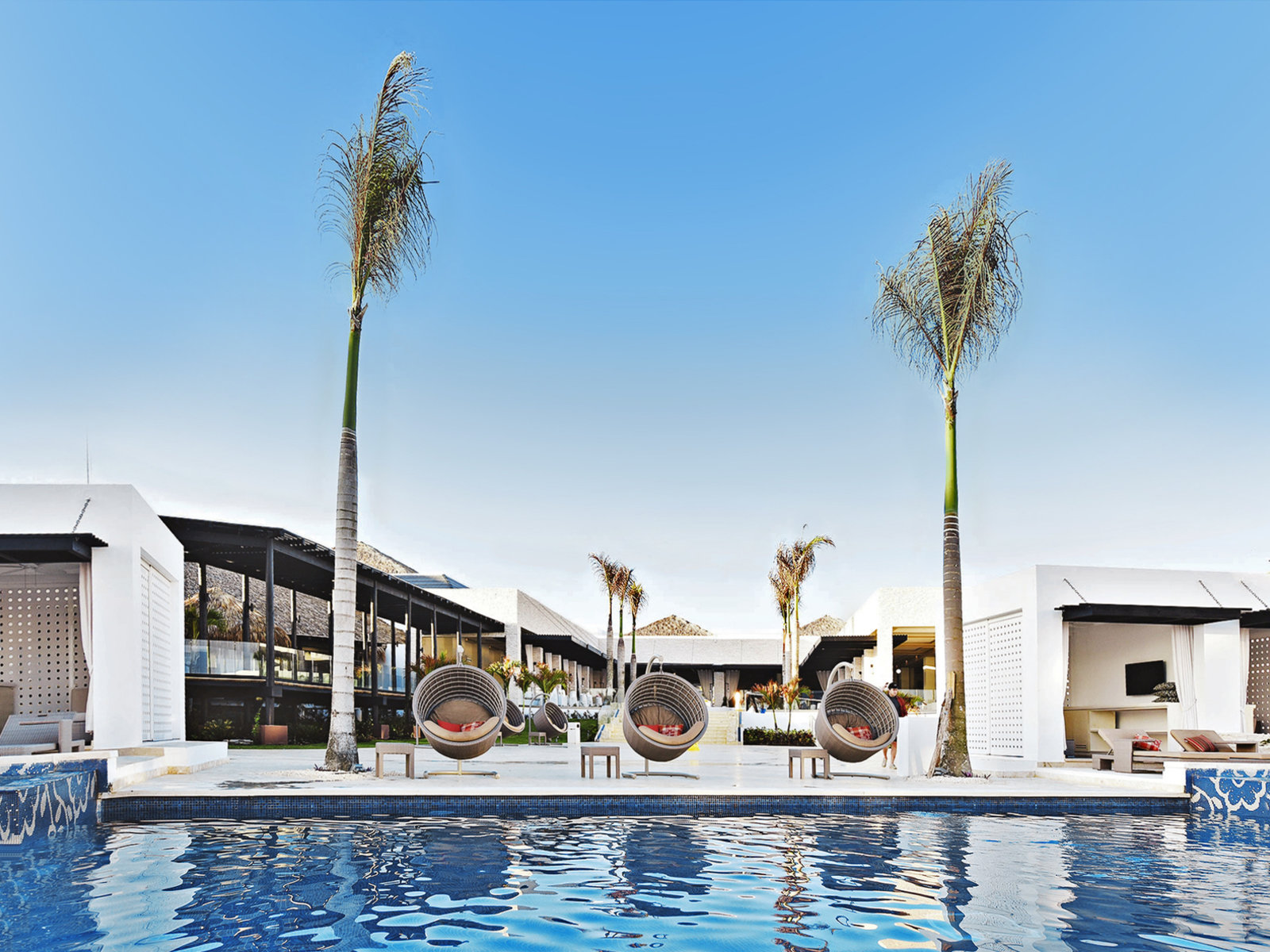 008 - CHIC Punta Cana.jpg