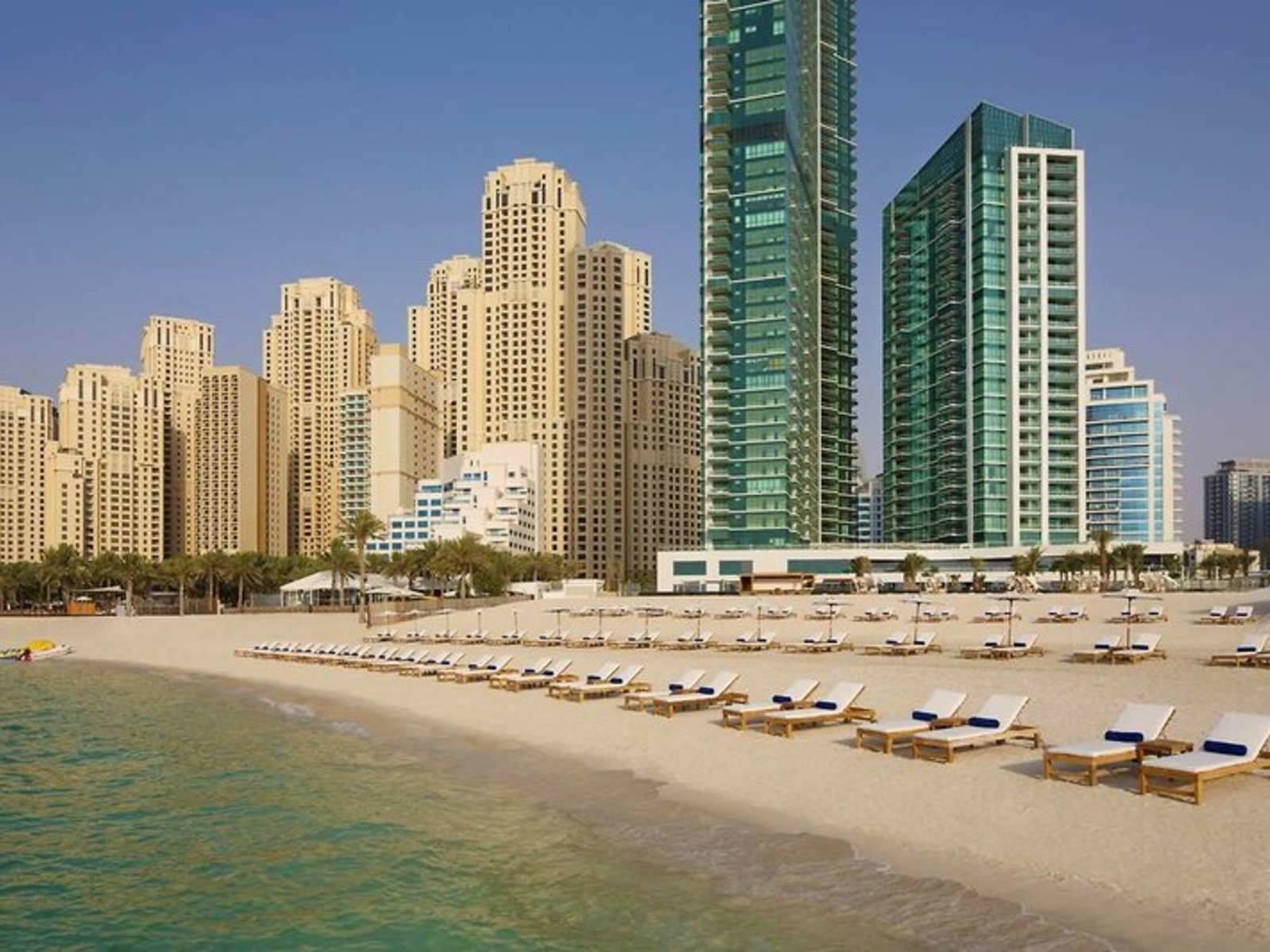 019 - DoubleTree by Hilton Dubai Jumeirah Beach.jpg