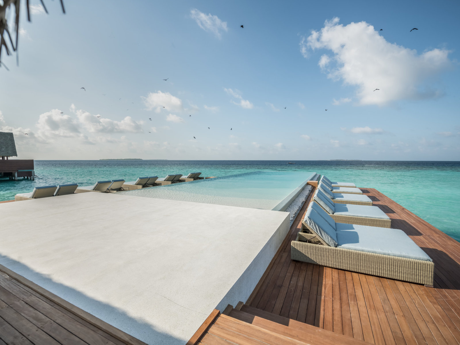 006 - Heritance Aarah.jpg