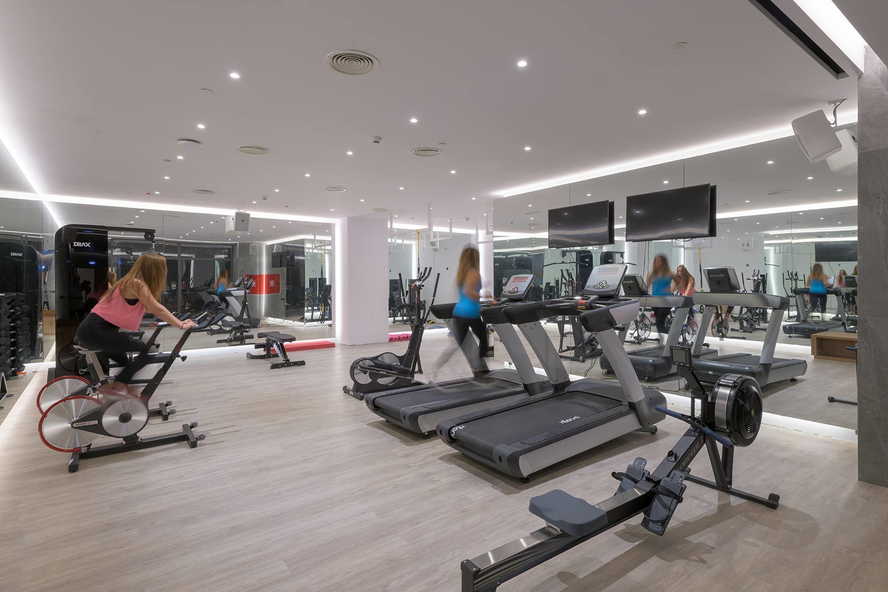 017 - Gennadi Grand Resort.jpg