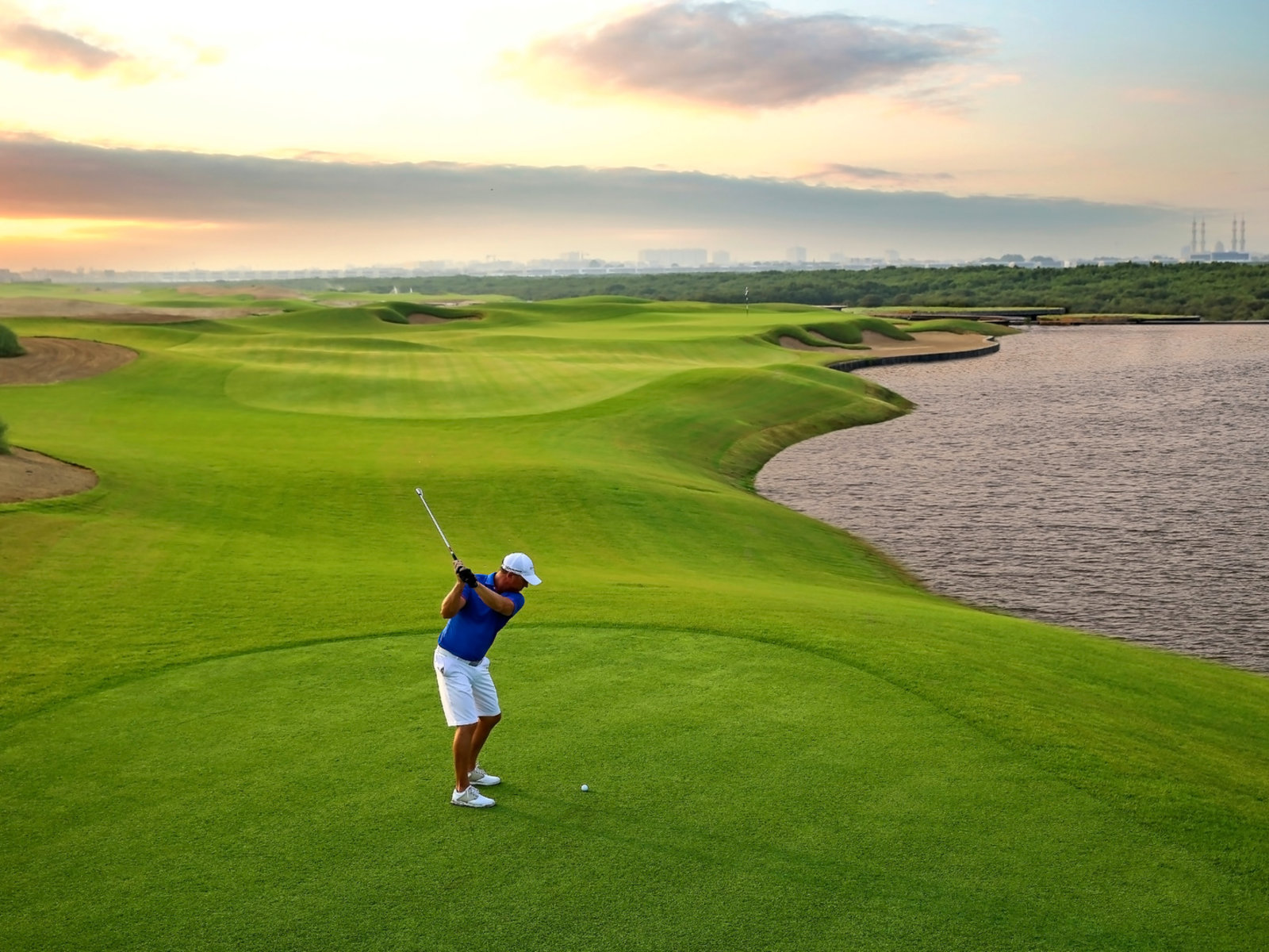 018 - The Oberoi Beach Resort Al Zorah.jpg