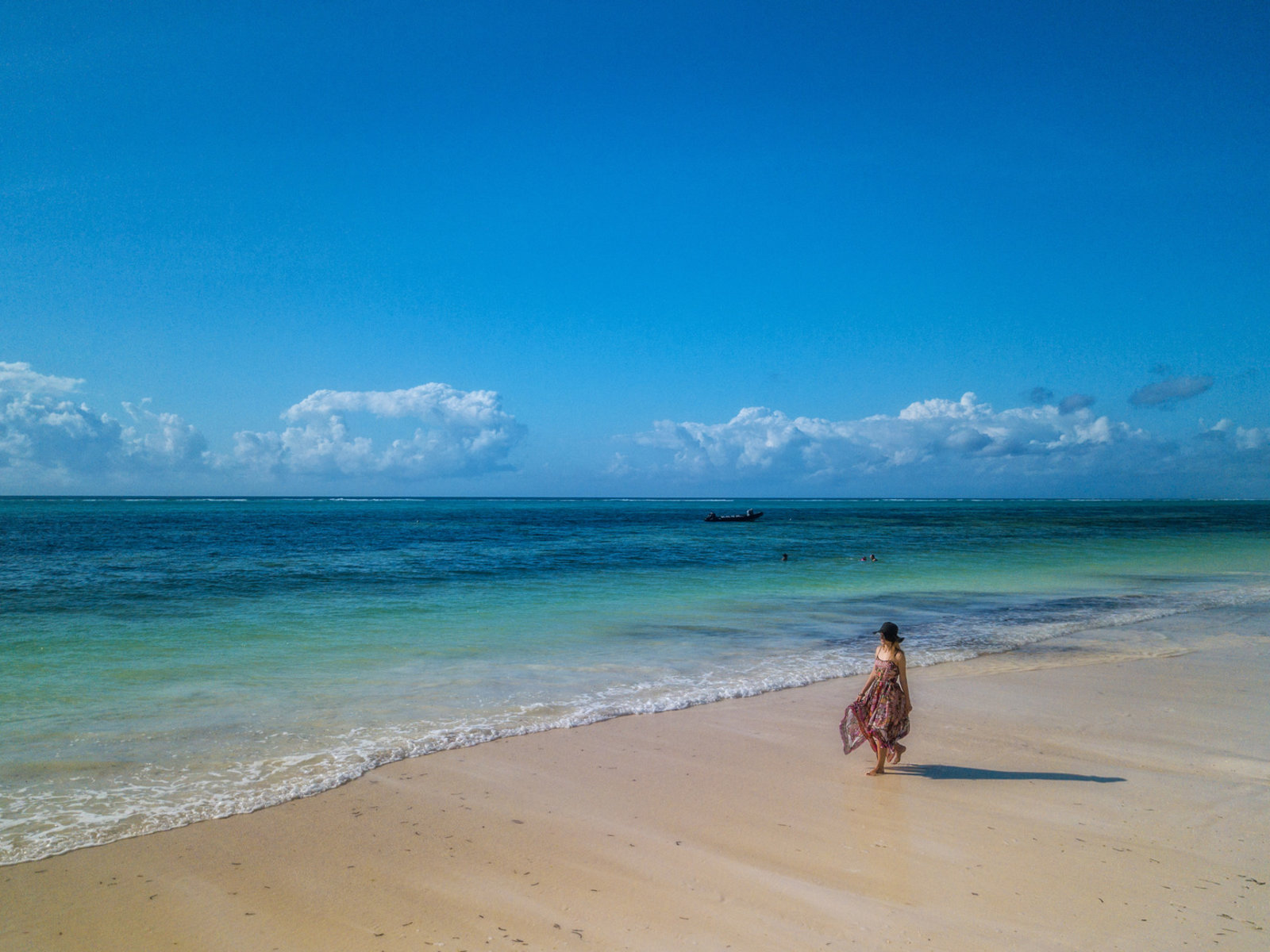 012 - Zanzibar Queen Hotel.jpg