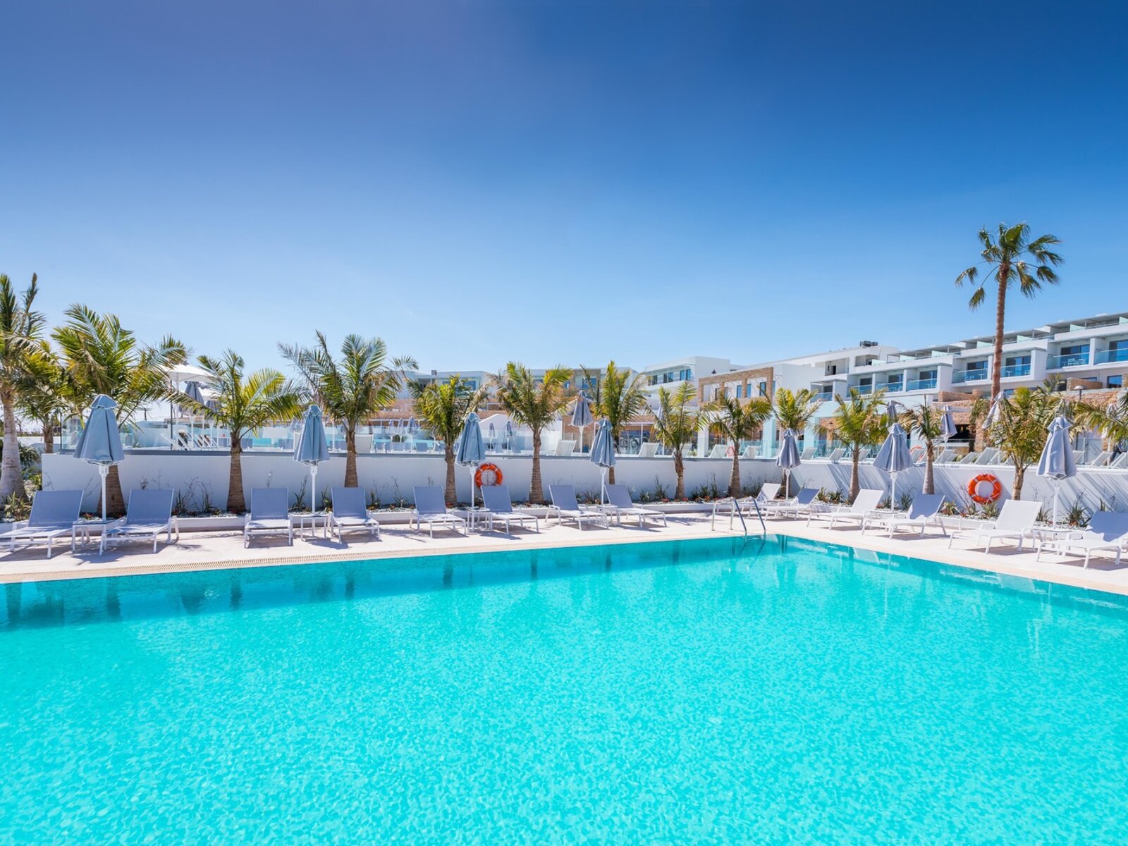 005 - Blue Lagoon Ocean Resort.jpg