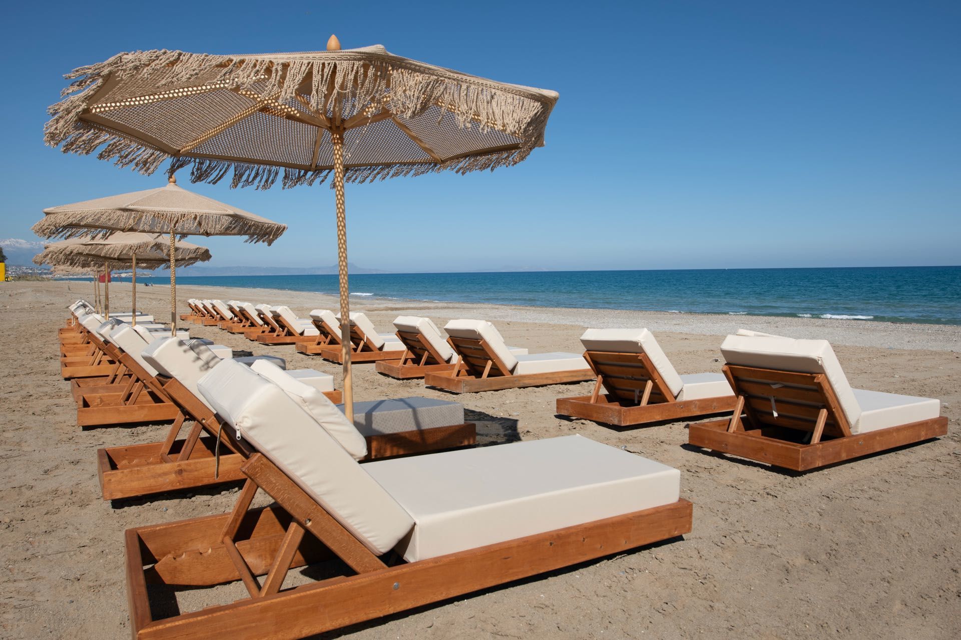 003 - Nalu Resort & Spa.jpg