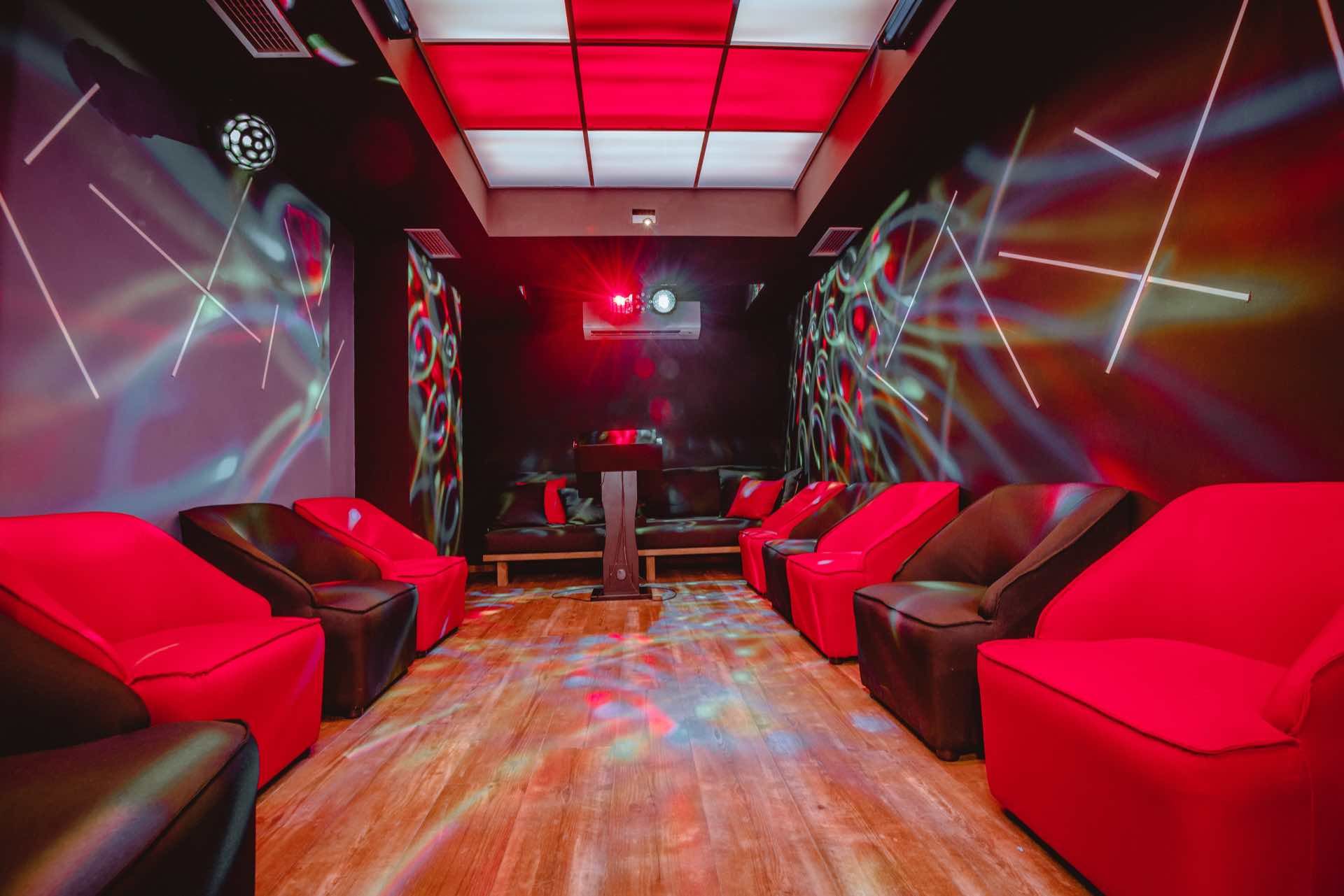 011 - The Z Club Hotel .jpg