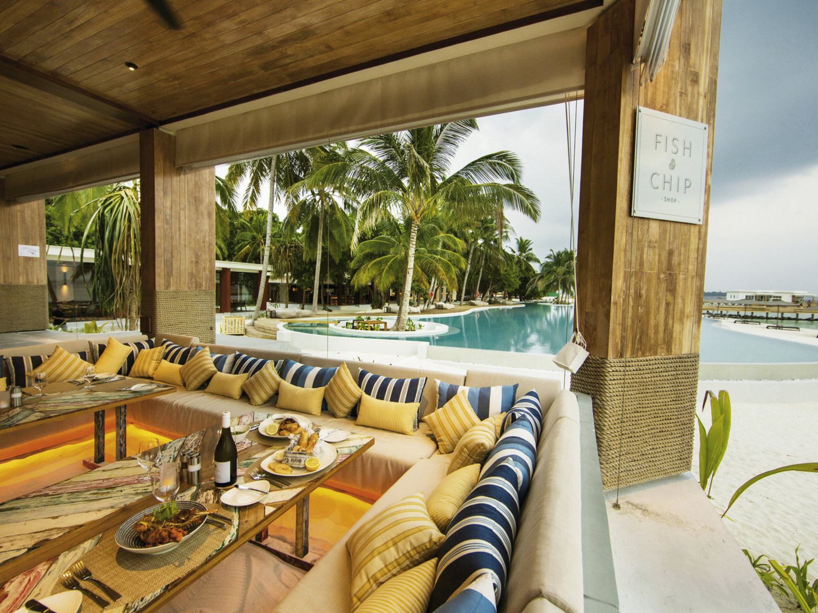 013 - Amilla Fushi.jpg