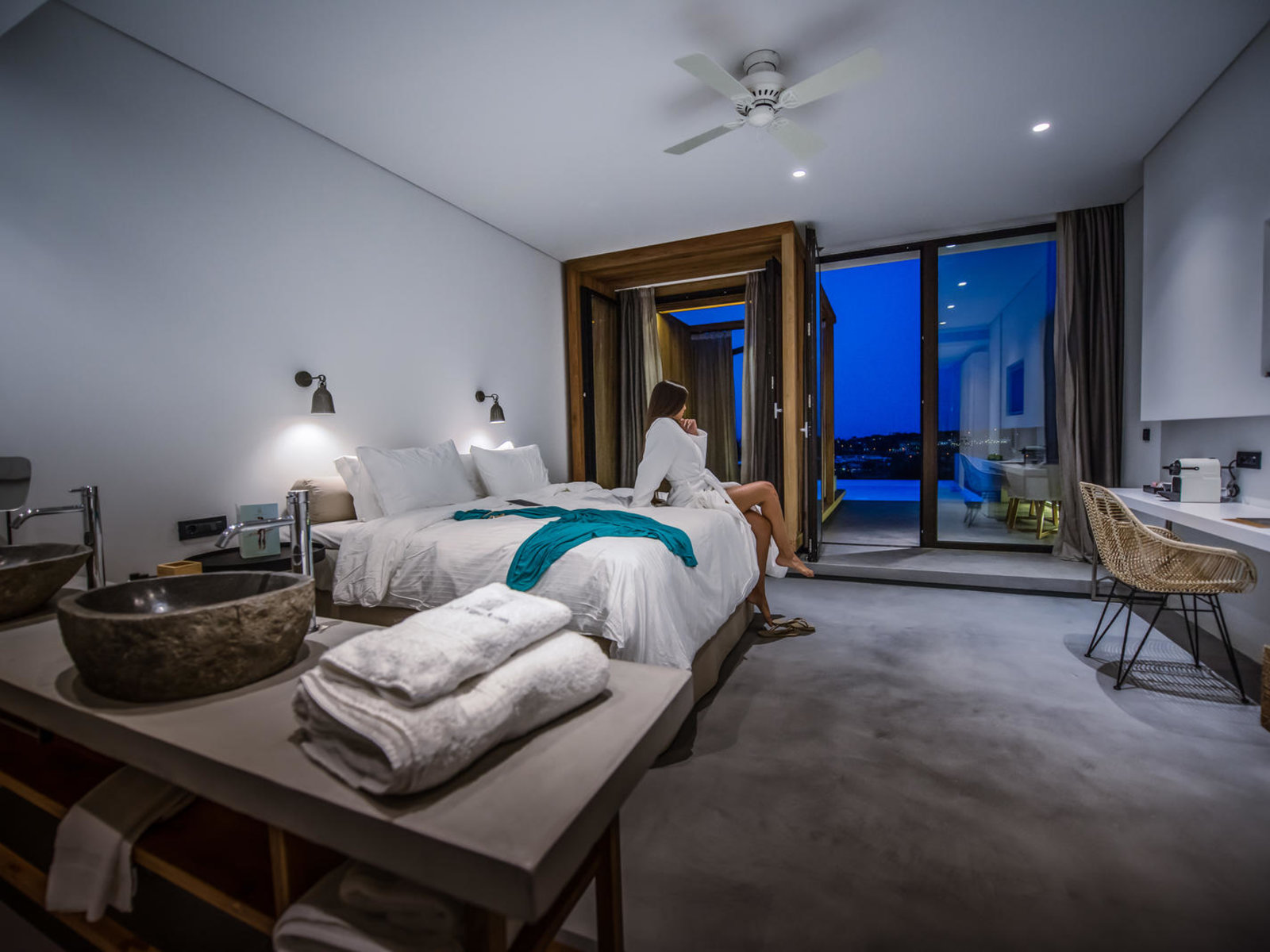 85032615 - Zante Maris Suites.jpg