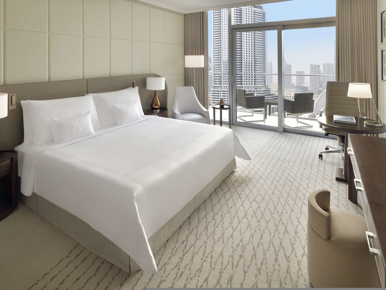 031 - Address Fountain Views .jpg