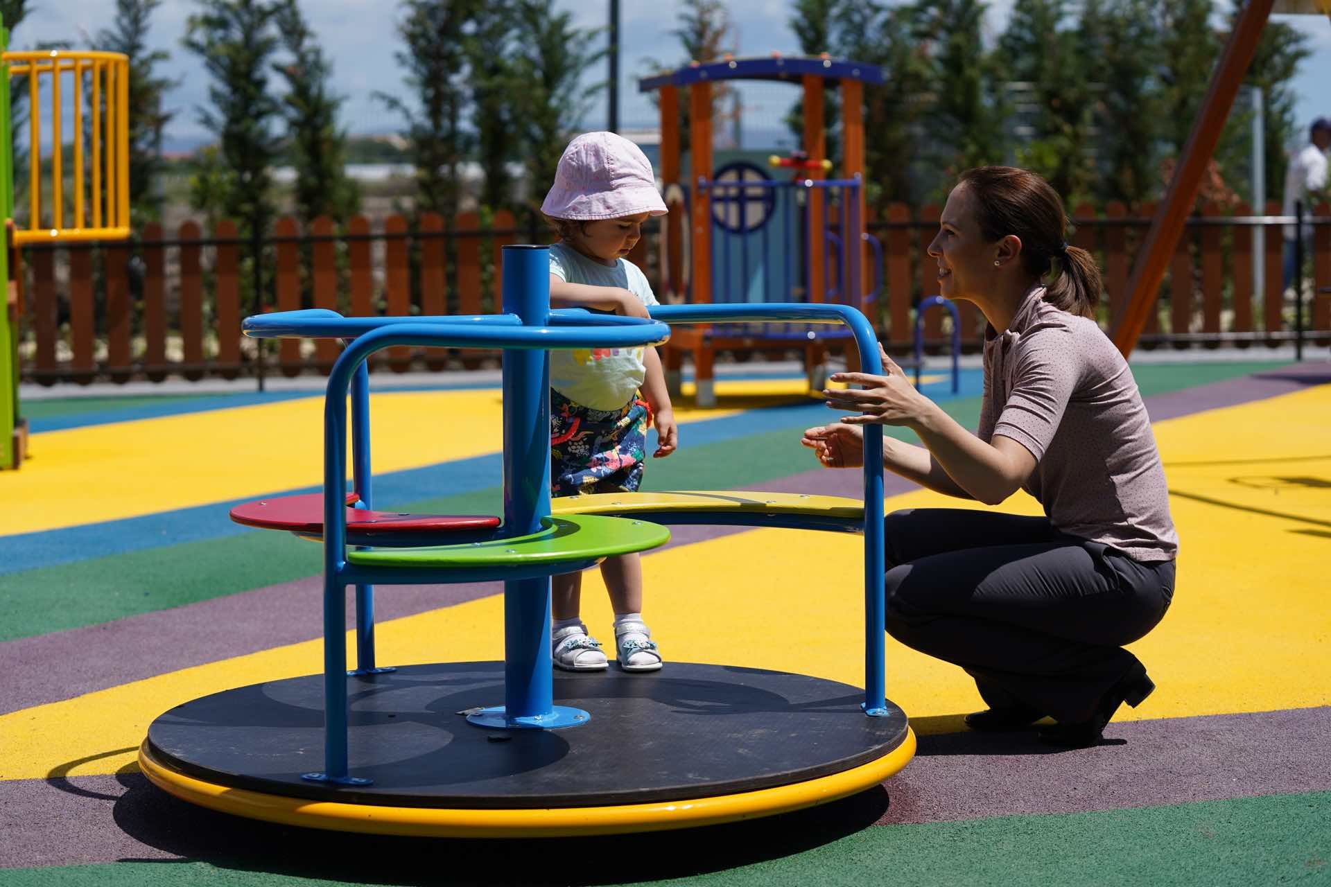 225392573 - Wave Resort.jpg