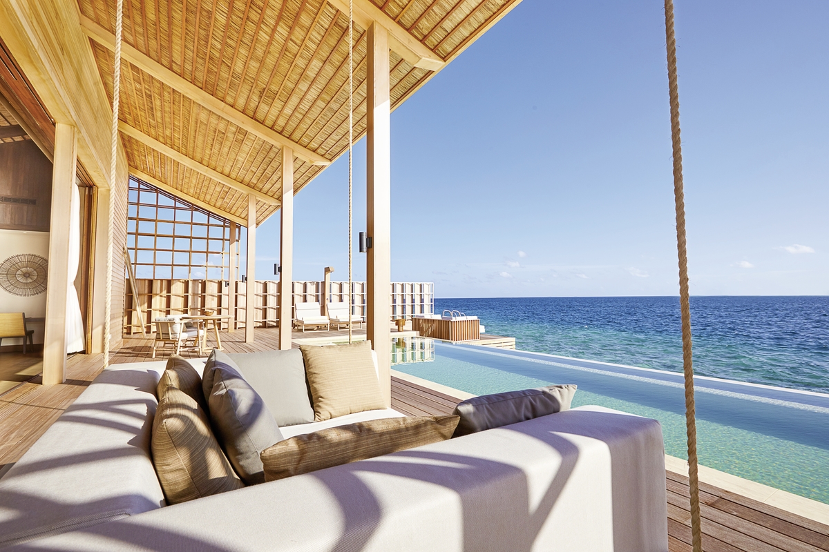 004 - Kudadoo Maldives Private Island by Hurawalhi.jpg