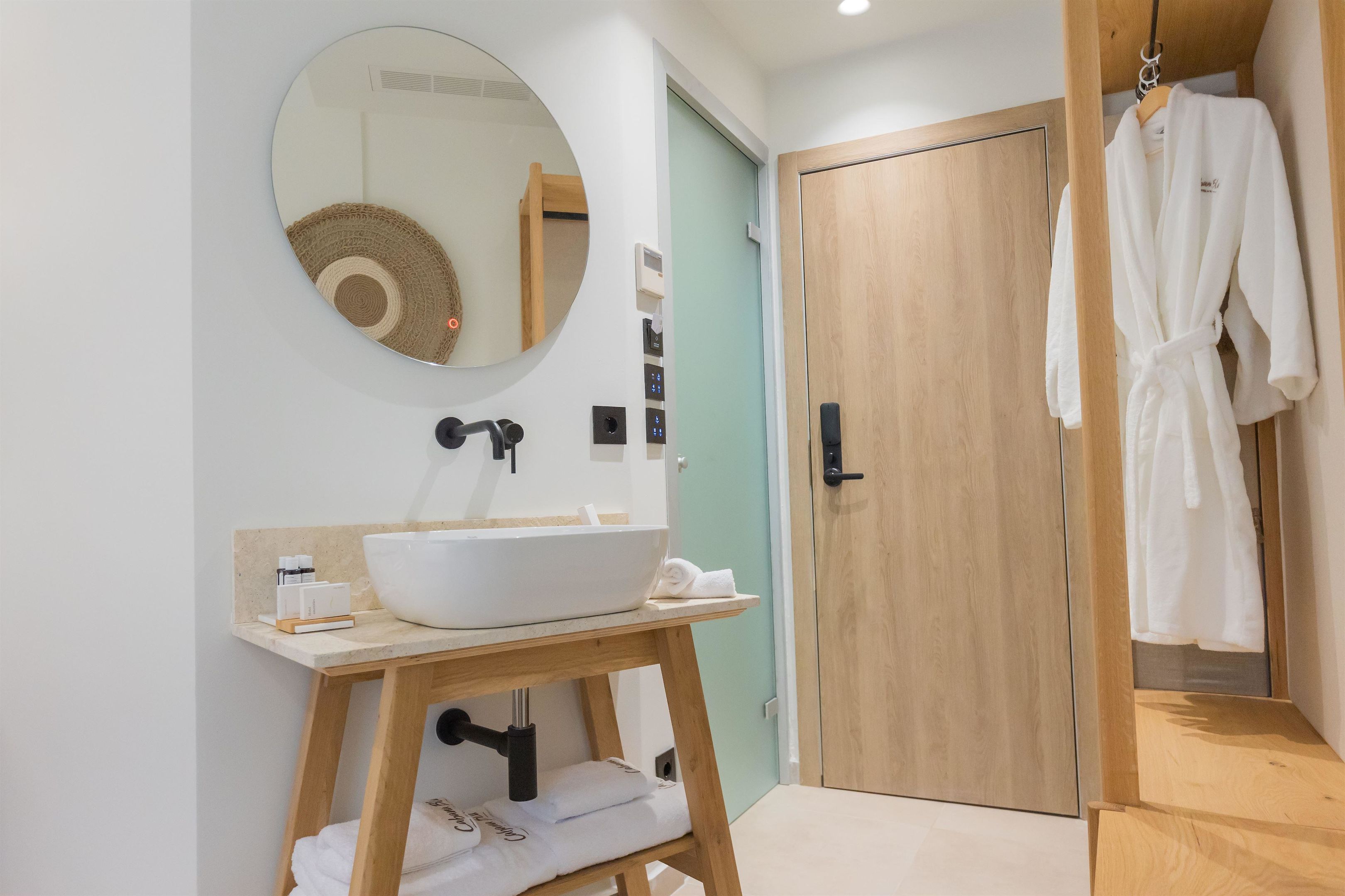 064 - Cabana Blu Hotel & Suites.jpg