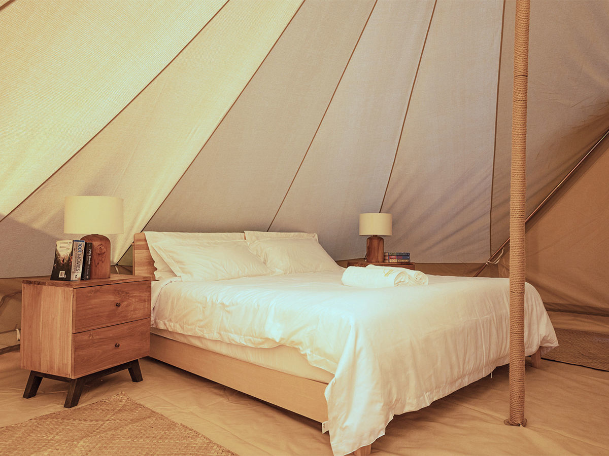 004 - The Maverick Surf & Dive.jpg