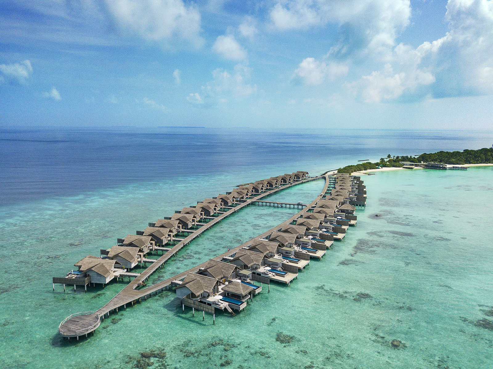 006 - Fairmont Maldives Sirru Fen Fushi.jpg