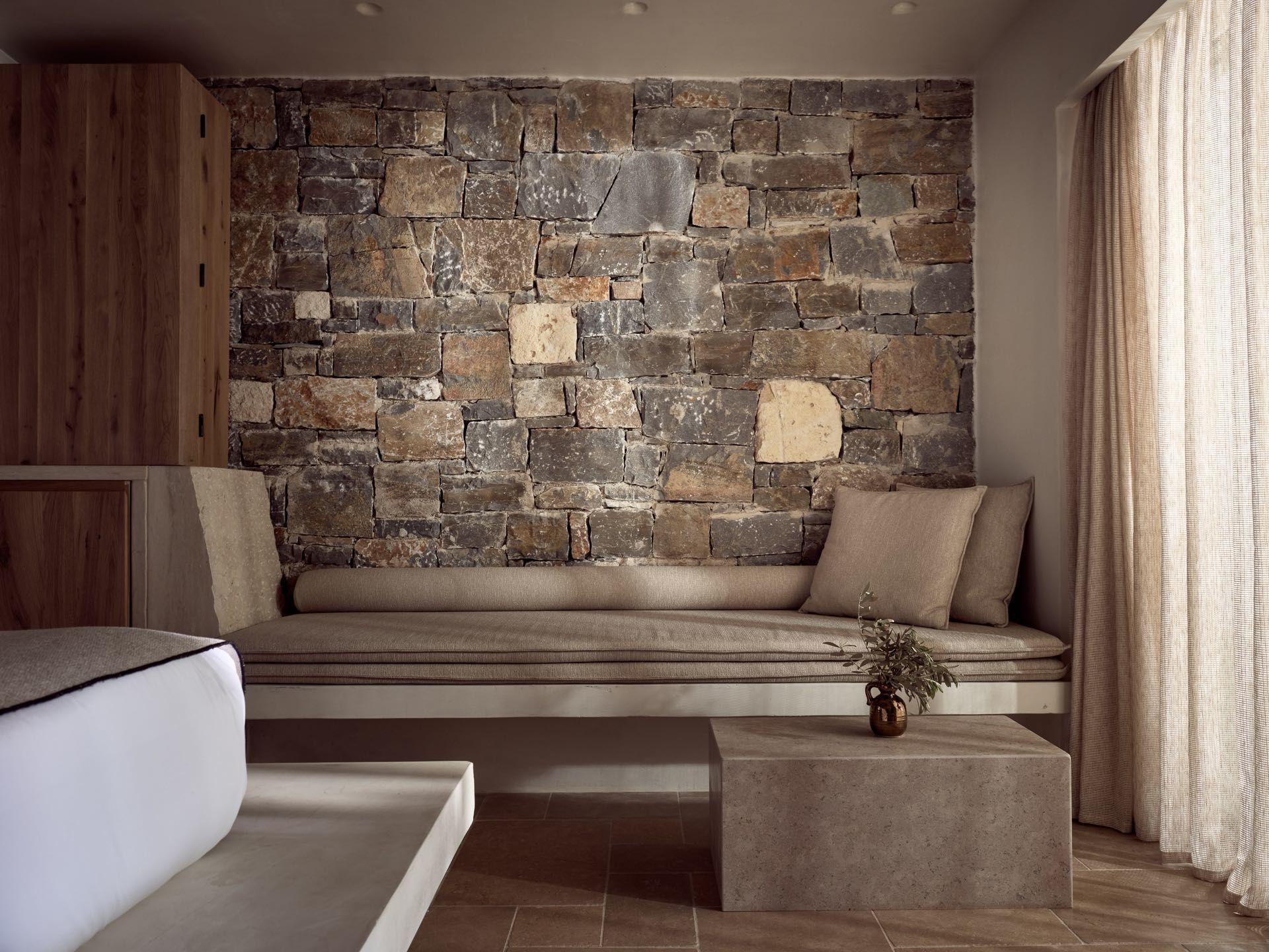 042 - Acro Suites - A Wellbeing Resort.jpg