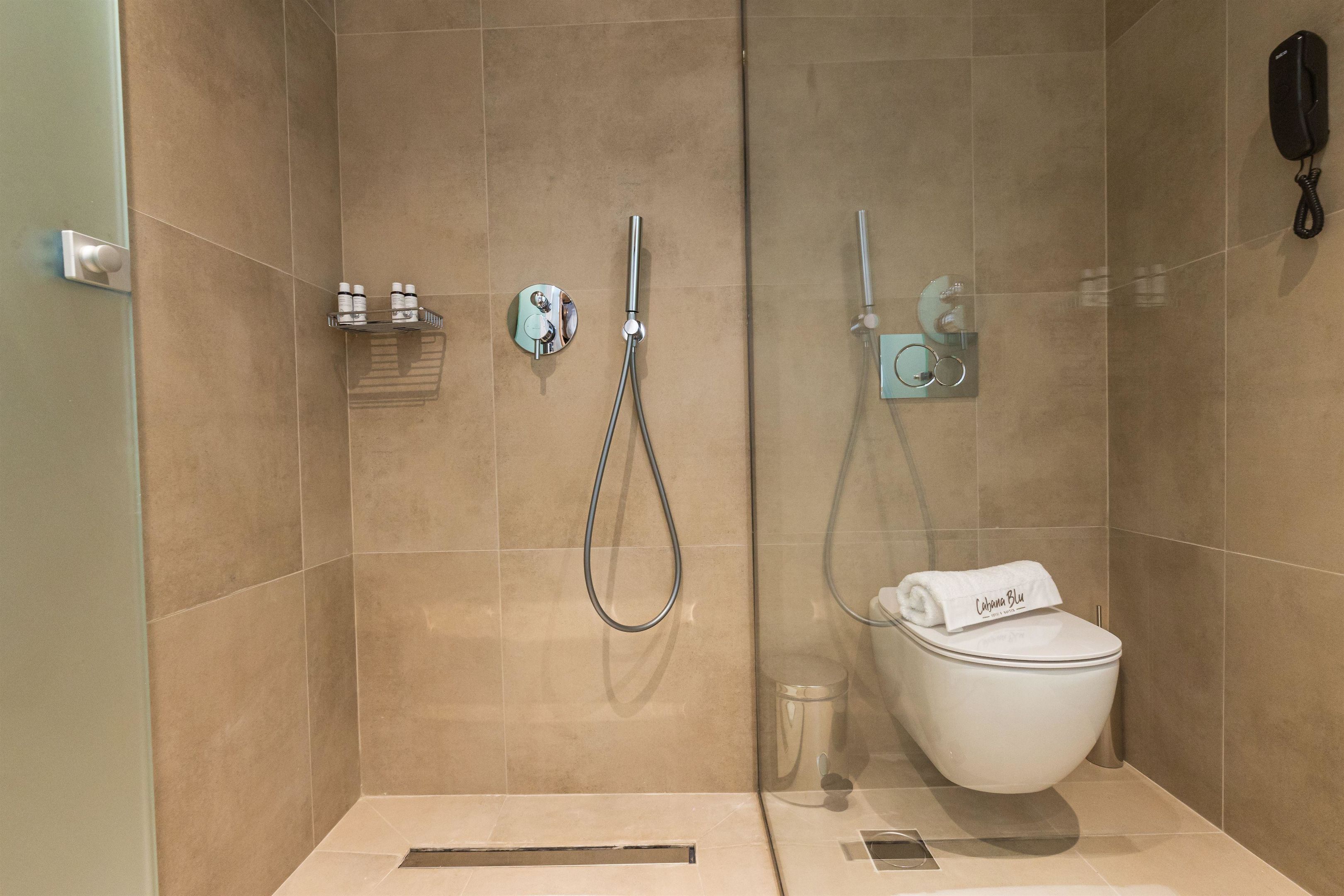 019 - Cabana Blu Hotel & Suites.jpg