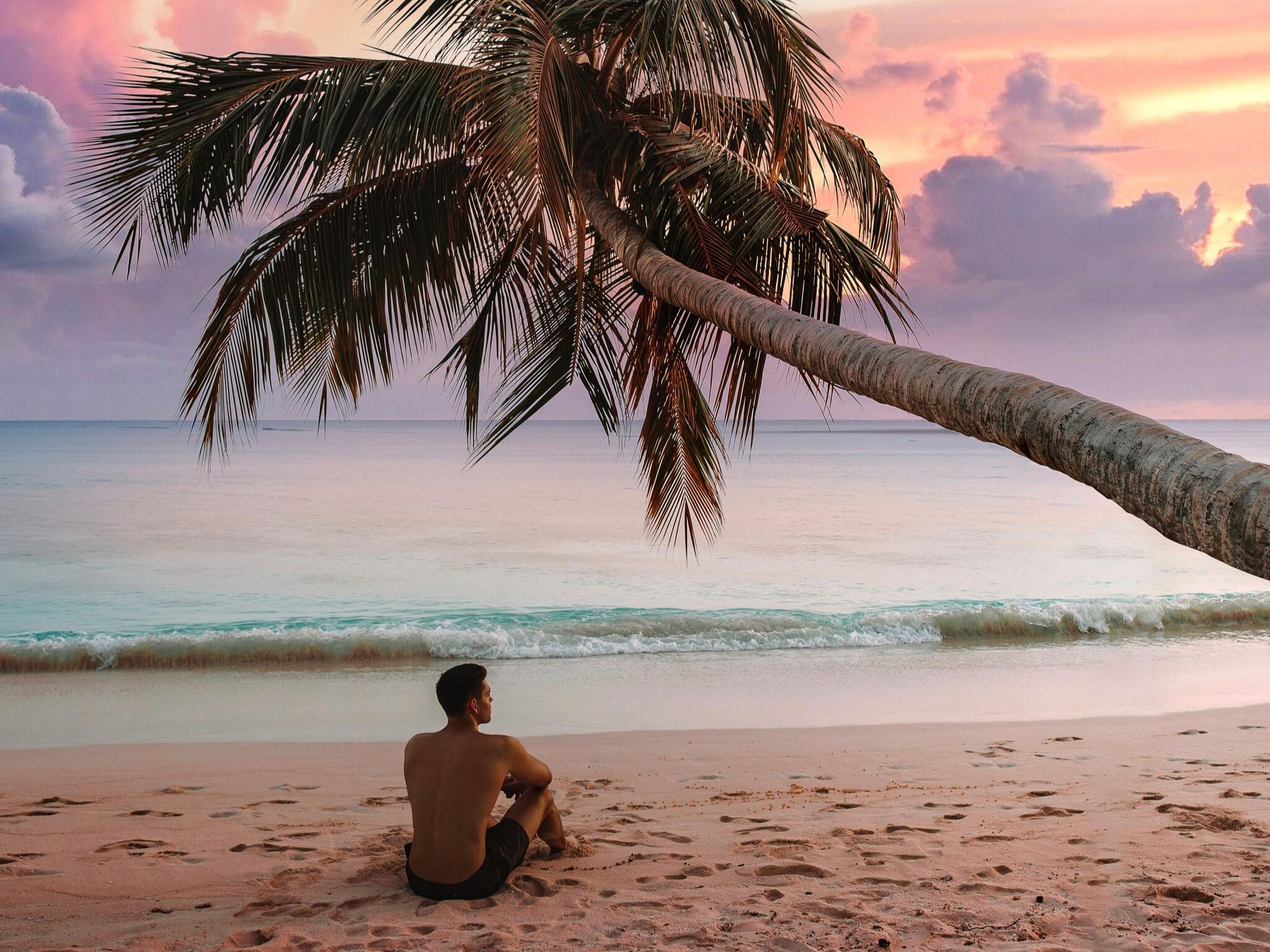 016 - Reethi Faru Resort.jpg