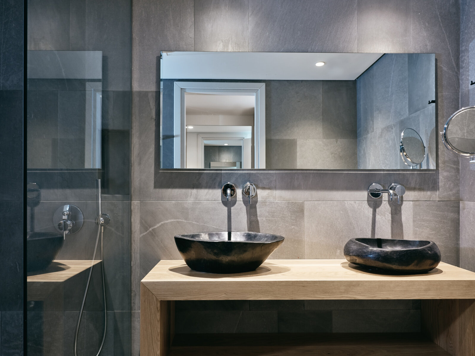 010 - Aqua Bay Suites .jpg