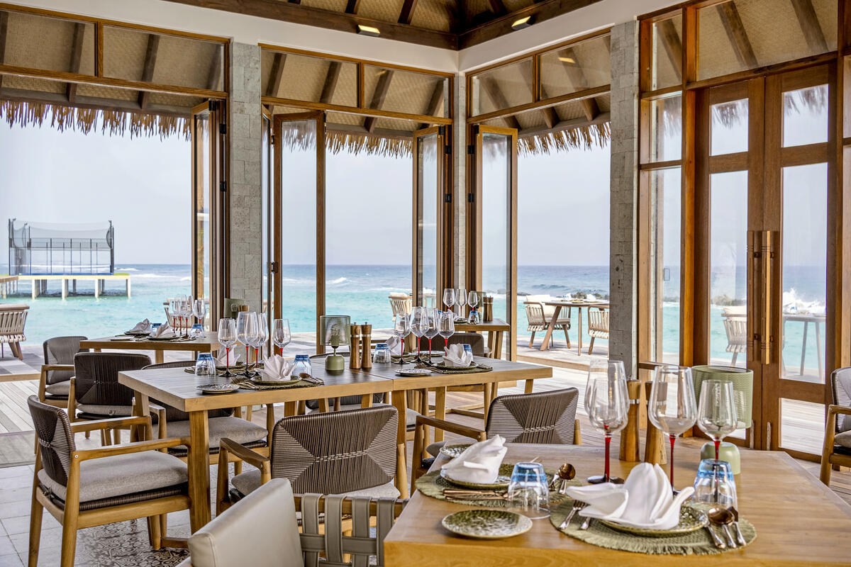 028 - Meyyafushi Maldives.jpg
