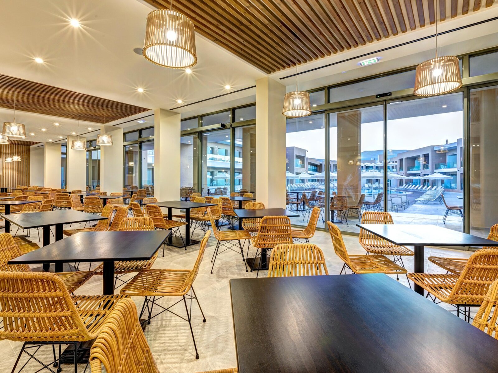 015 - White Olive Elite Laganas.jpg