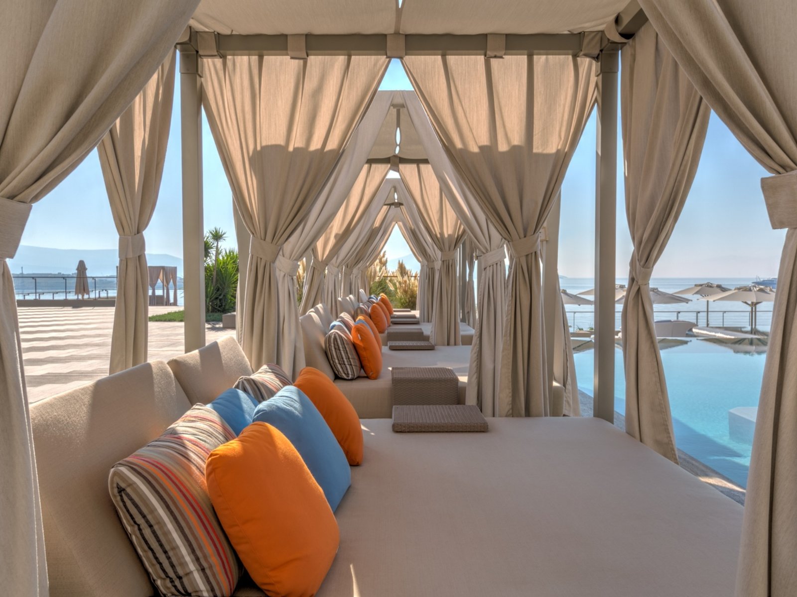 018 - Caresse a Luxury Collection Resort & Spa.jpg