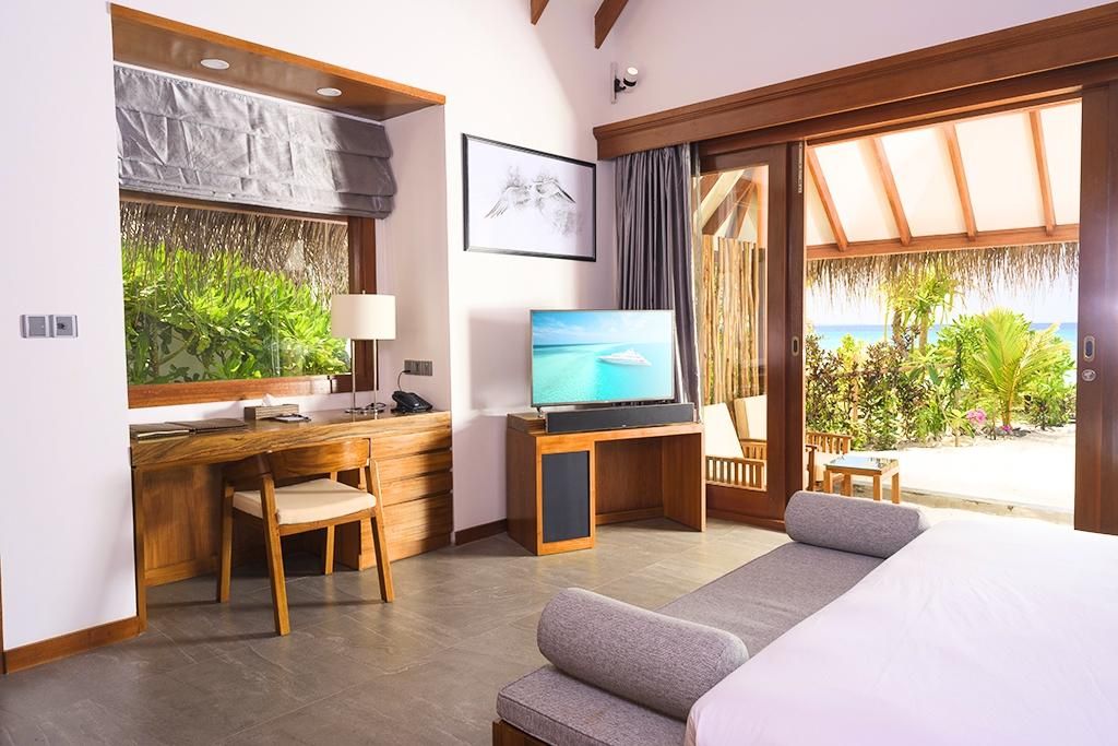 029 - Dhigufaru Island Resort.jpg