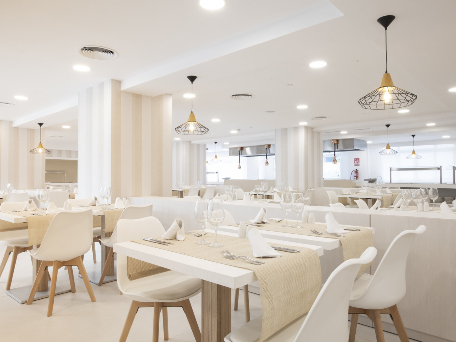 010 - Pabisa Bali Park .jpg