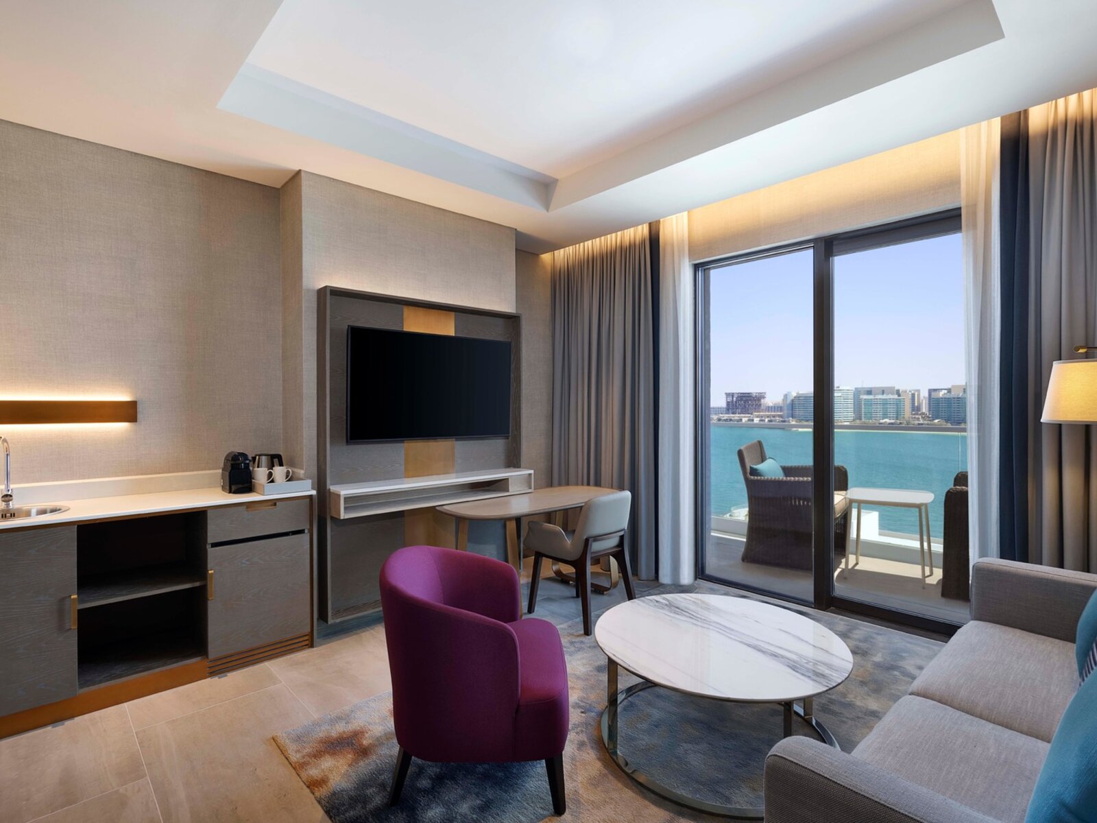 034 - Hilton Abu Dhabi Yas Island Resort.jpg