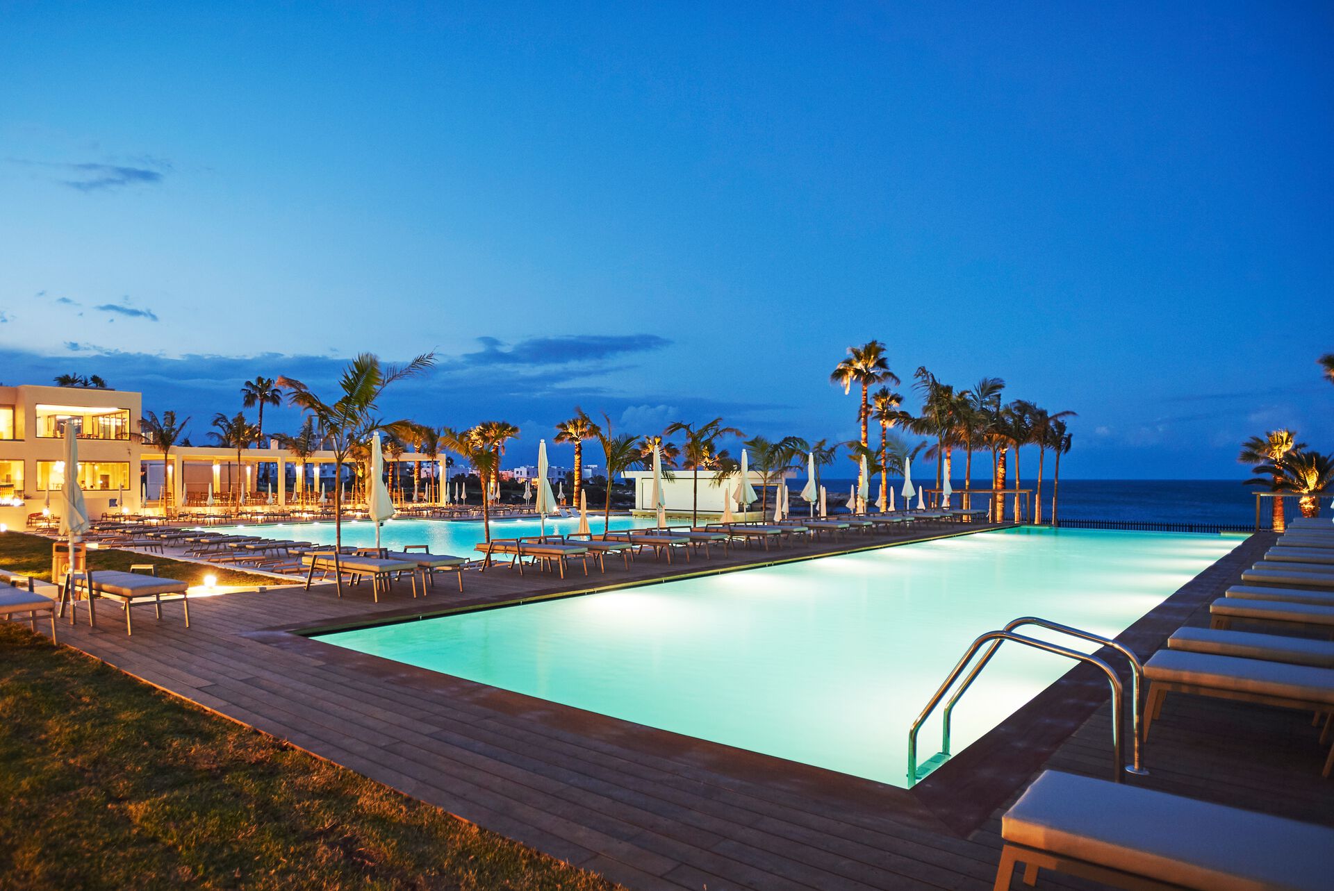 009 - Sunrise Jade.jpg