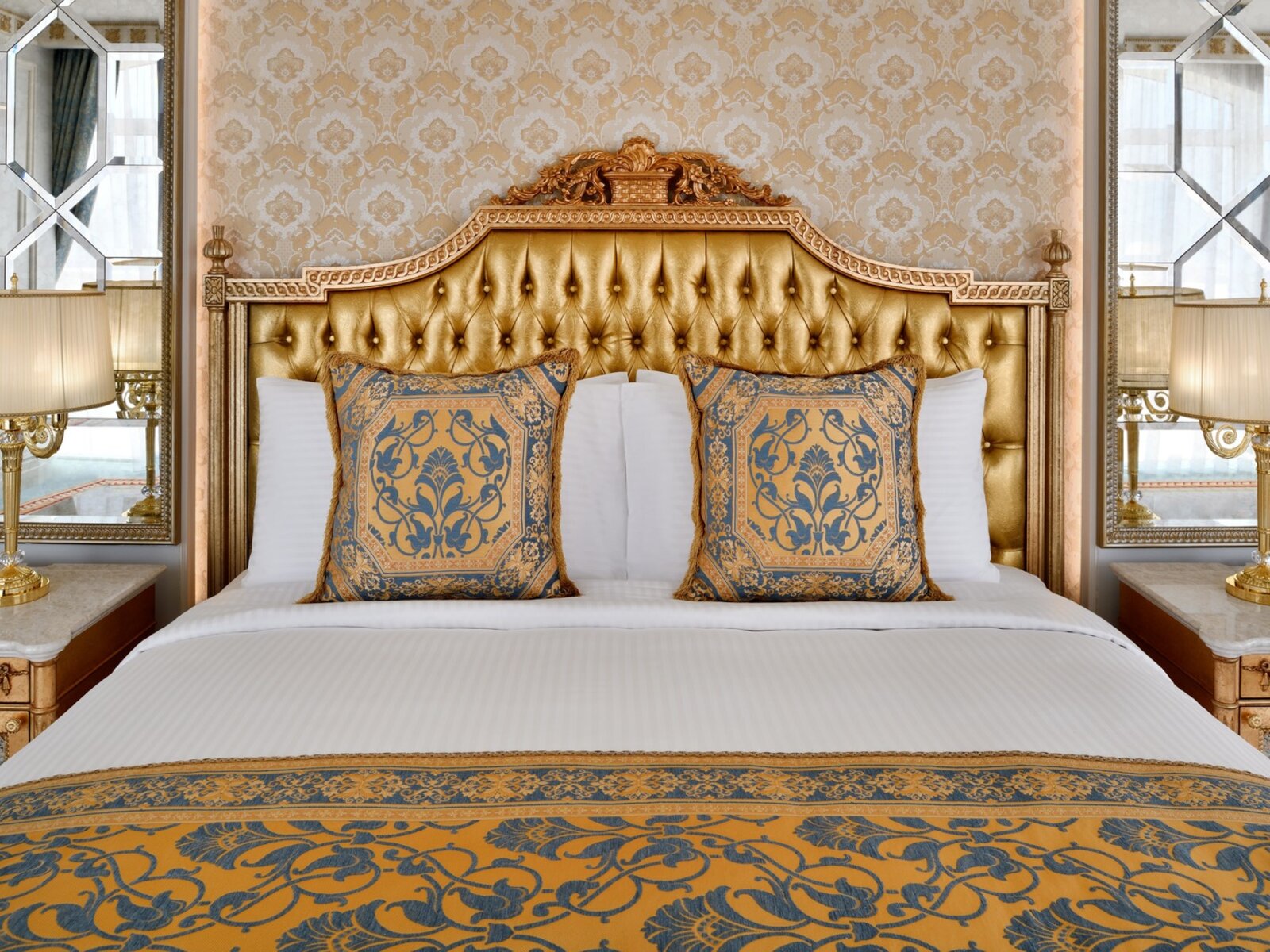 032 - Emerald Palace Kempinski Hotel .jpg