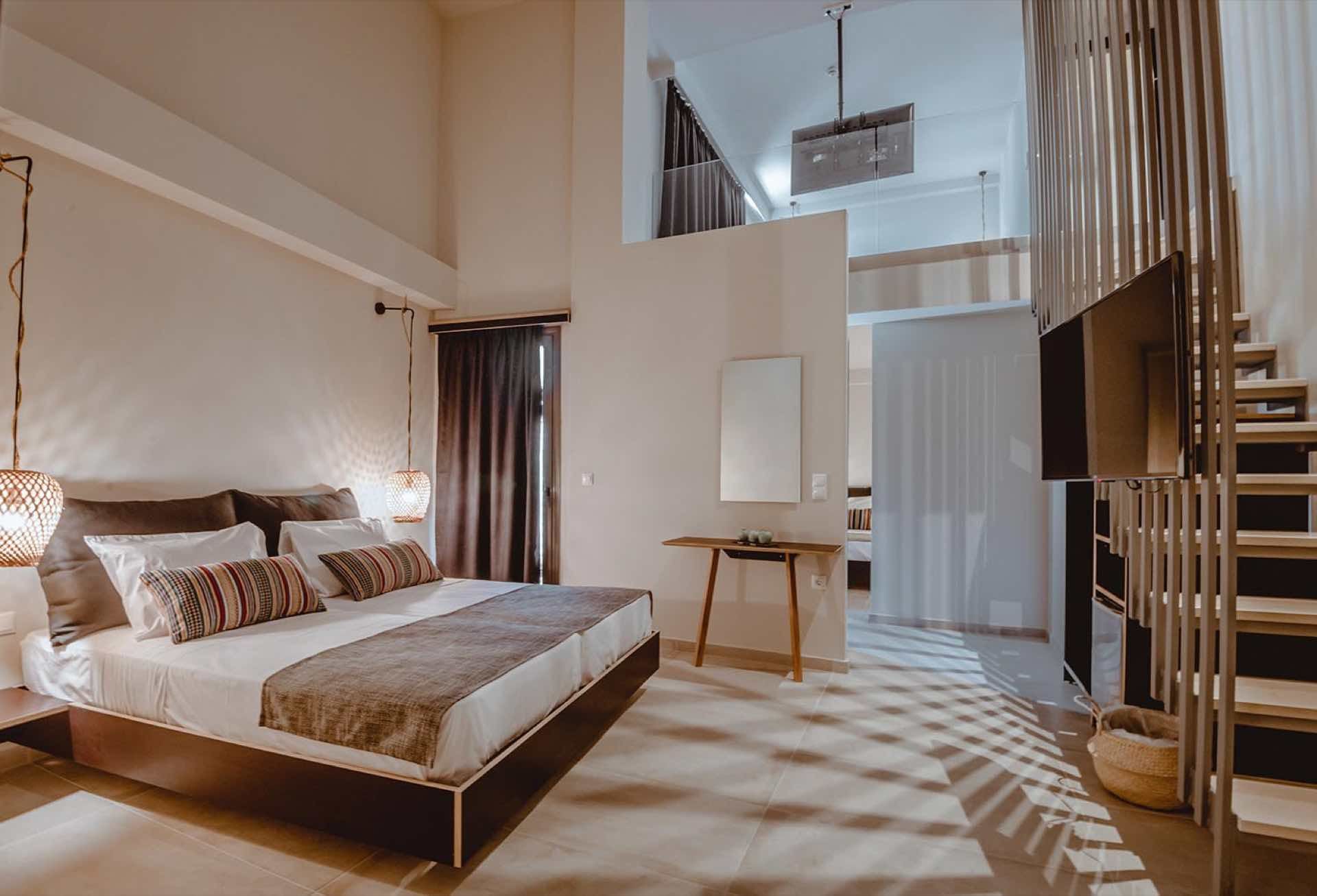 006 - The Z Club Hotel .jpg