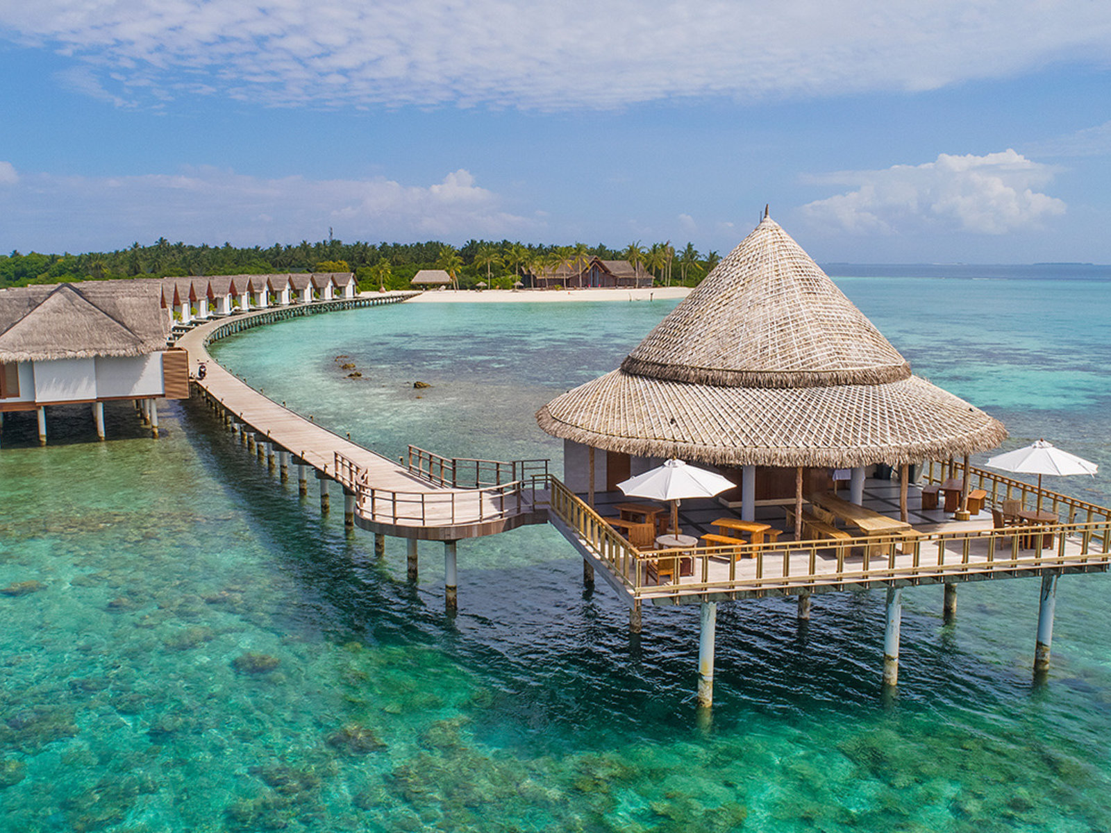 005 - Furaveri Island Resort & Spa.jpg