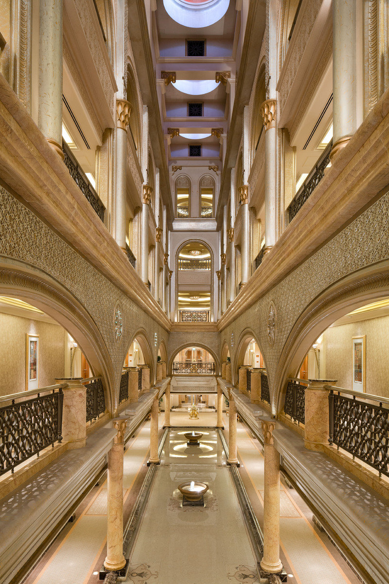 014 - Emirates Palace.jpg