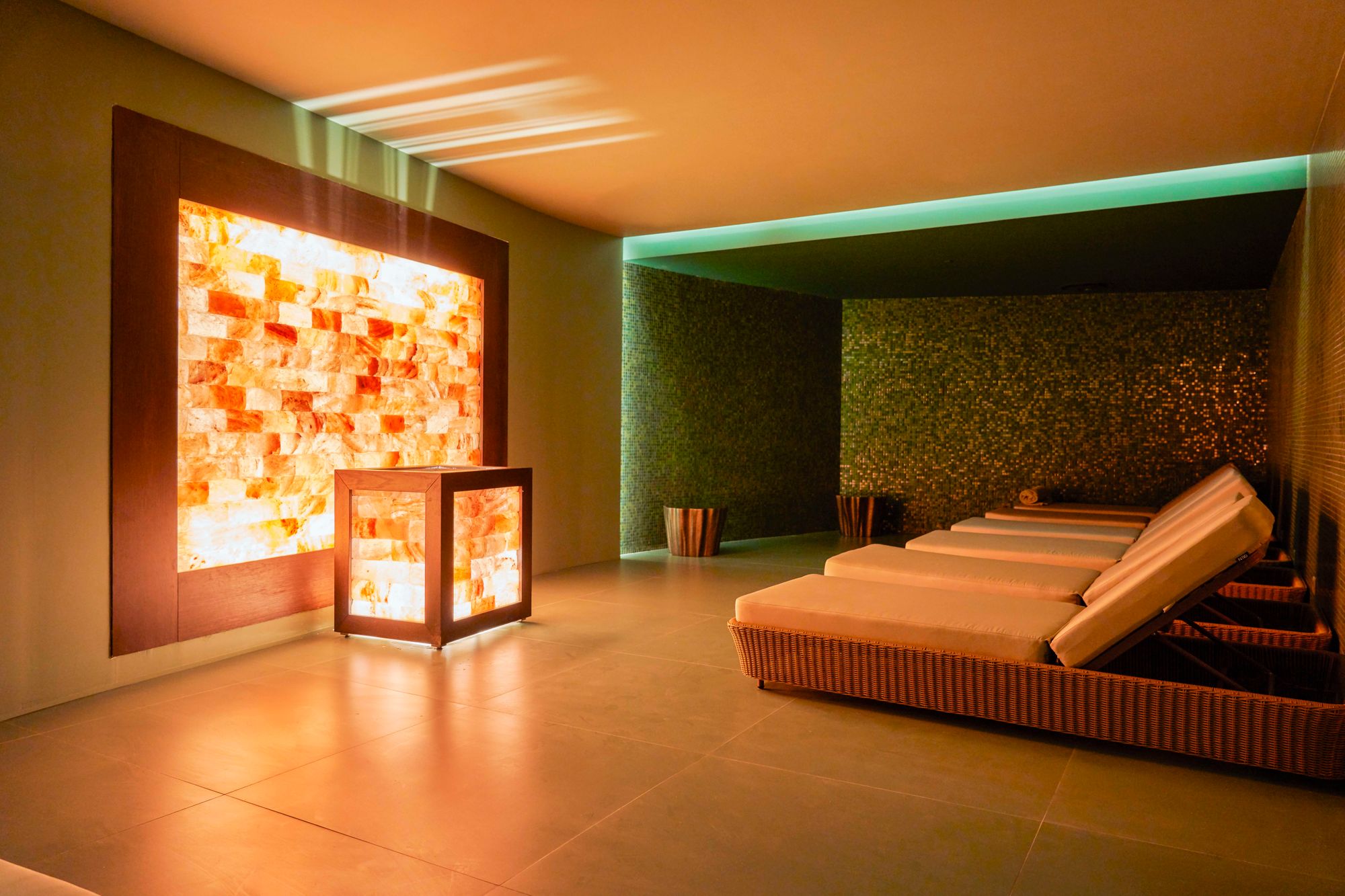 022 - Savoy Palace.jpg