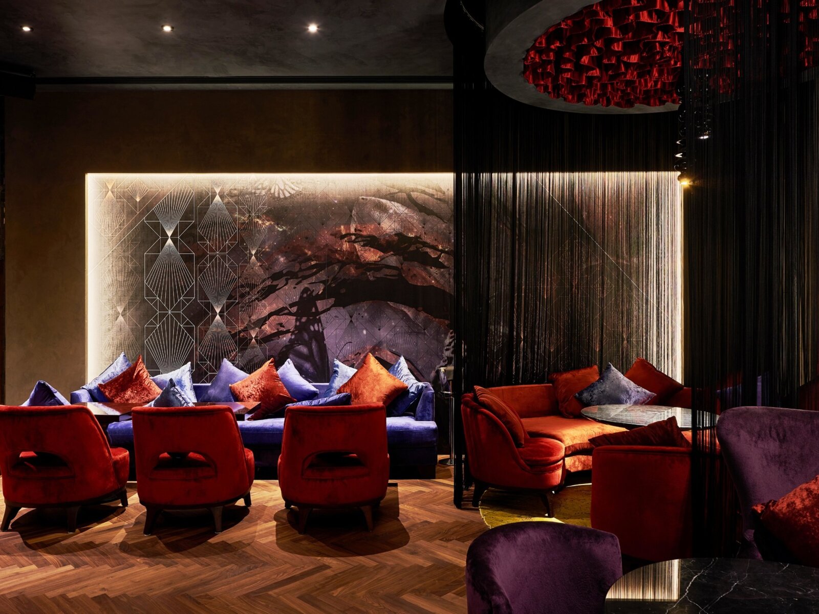 018 - Emerald Palace Kempinski Hotel .jpg