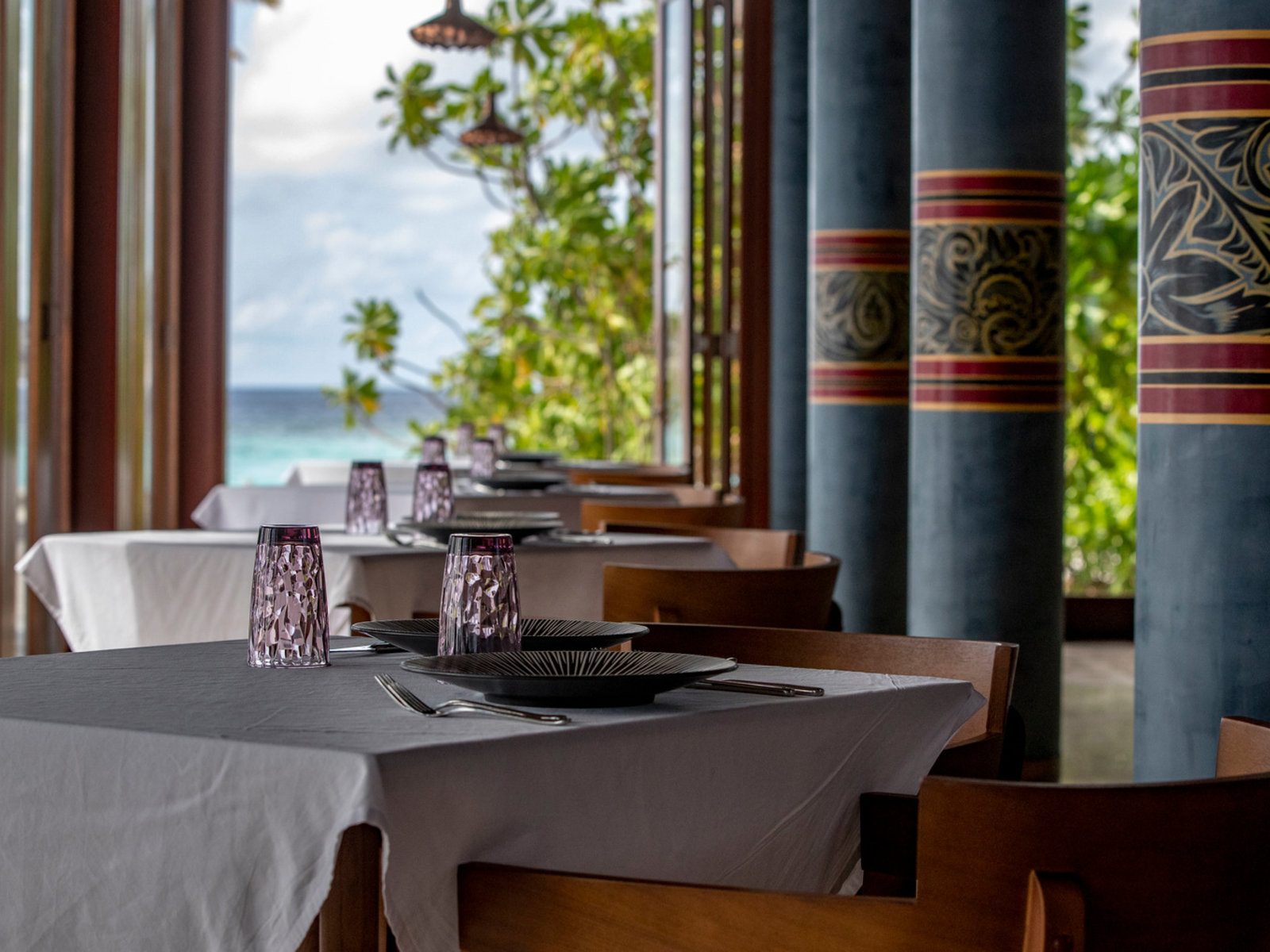 028 - Furaveri Island Resort & Spa.jpg