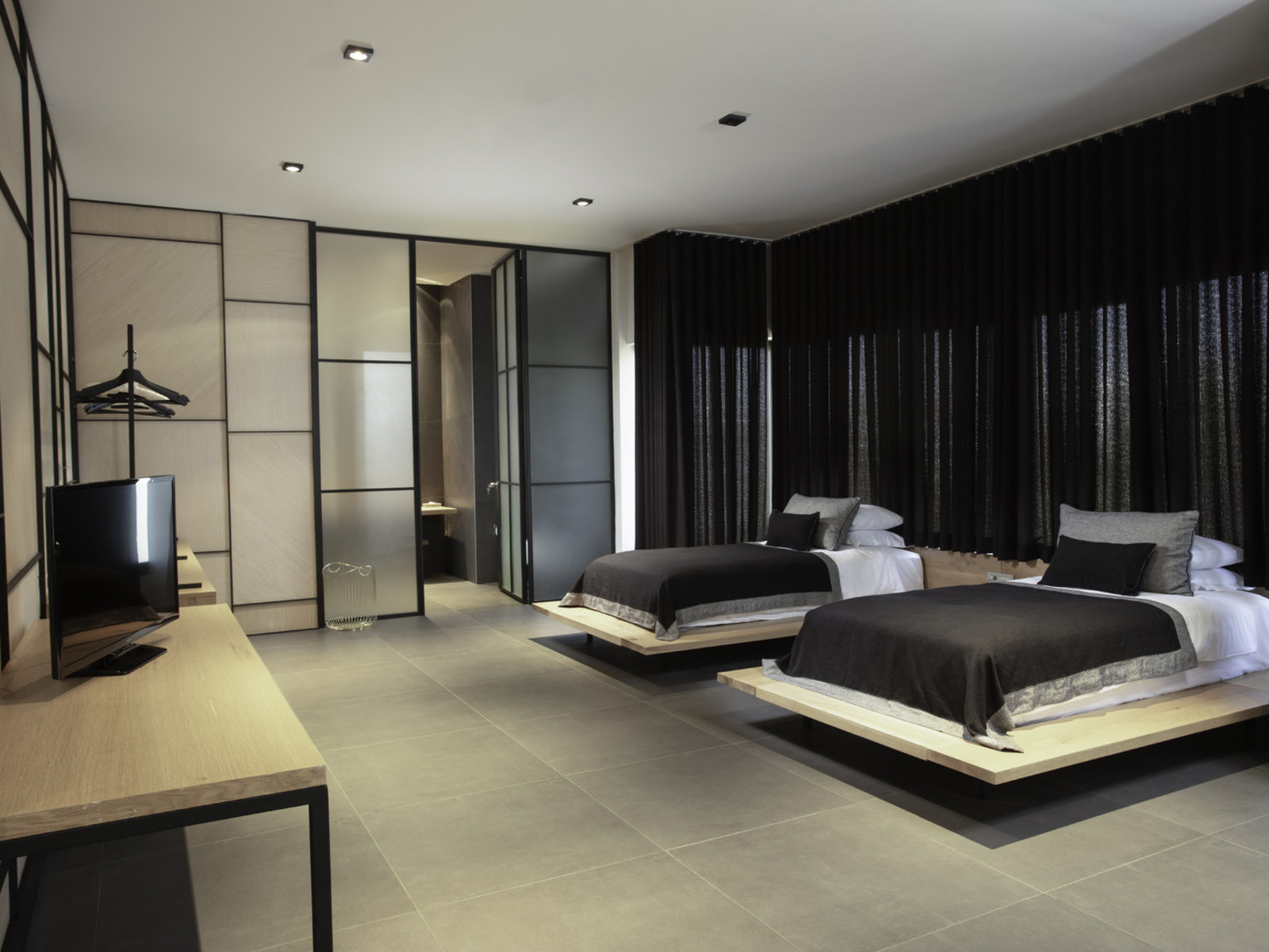 018 - Club Marvy by Paloma.jpg