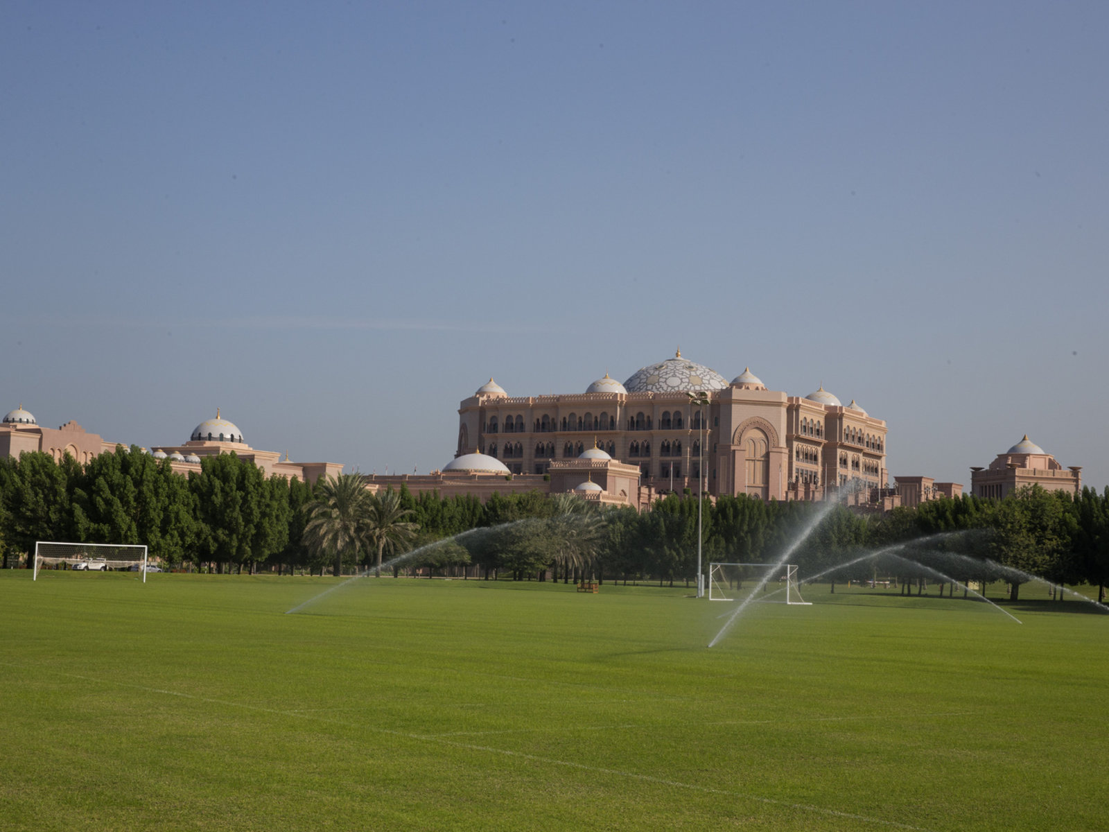 036 - Emirates Palace.jpg