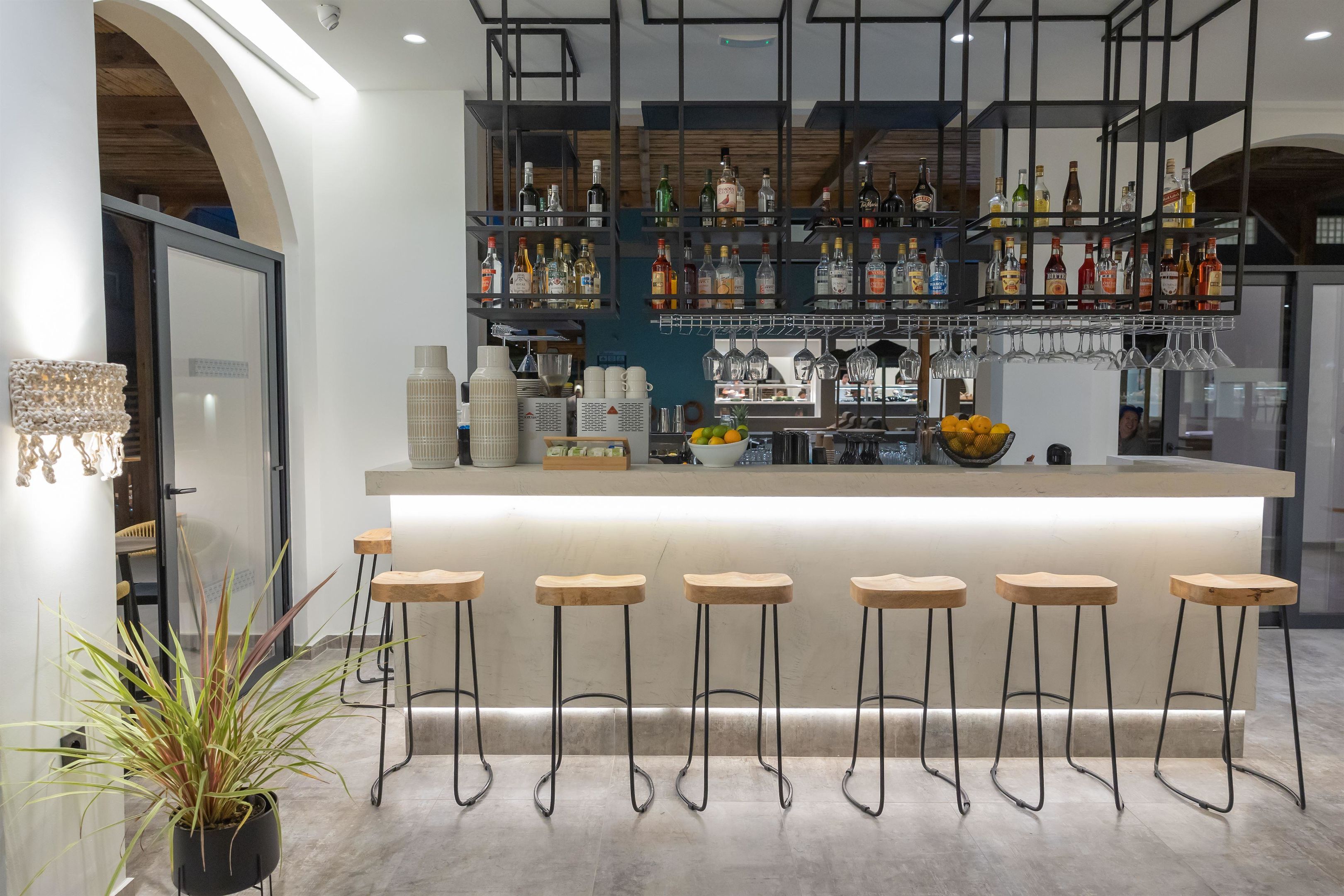 073 - Cabana Blu Hotel & Suites.jpg