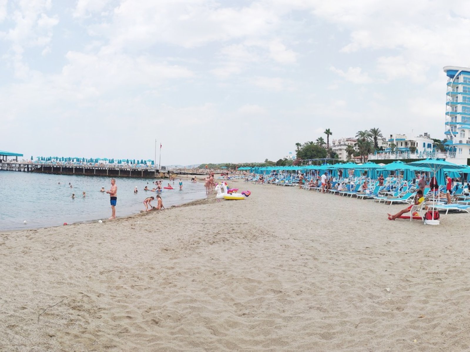 008 - Granada Luxury Beach.jpg