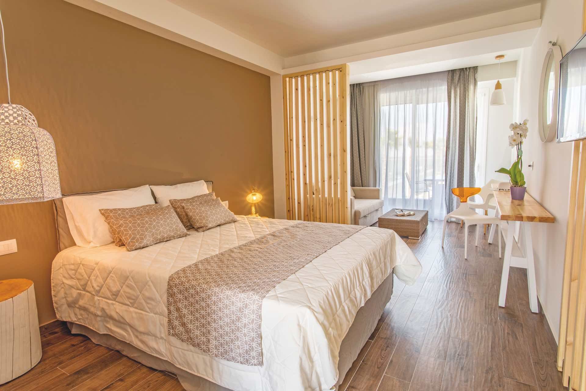 002 - White Dreams Resort.jpg