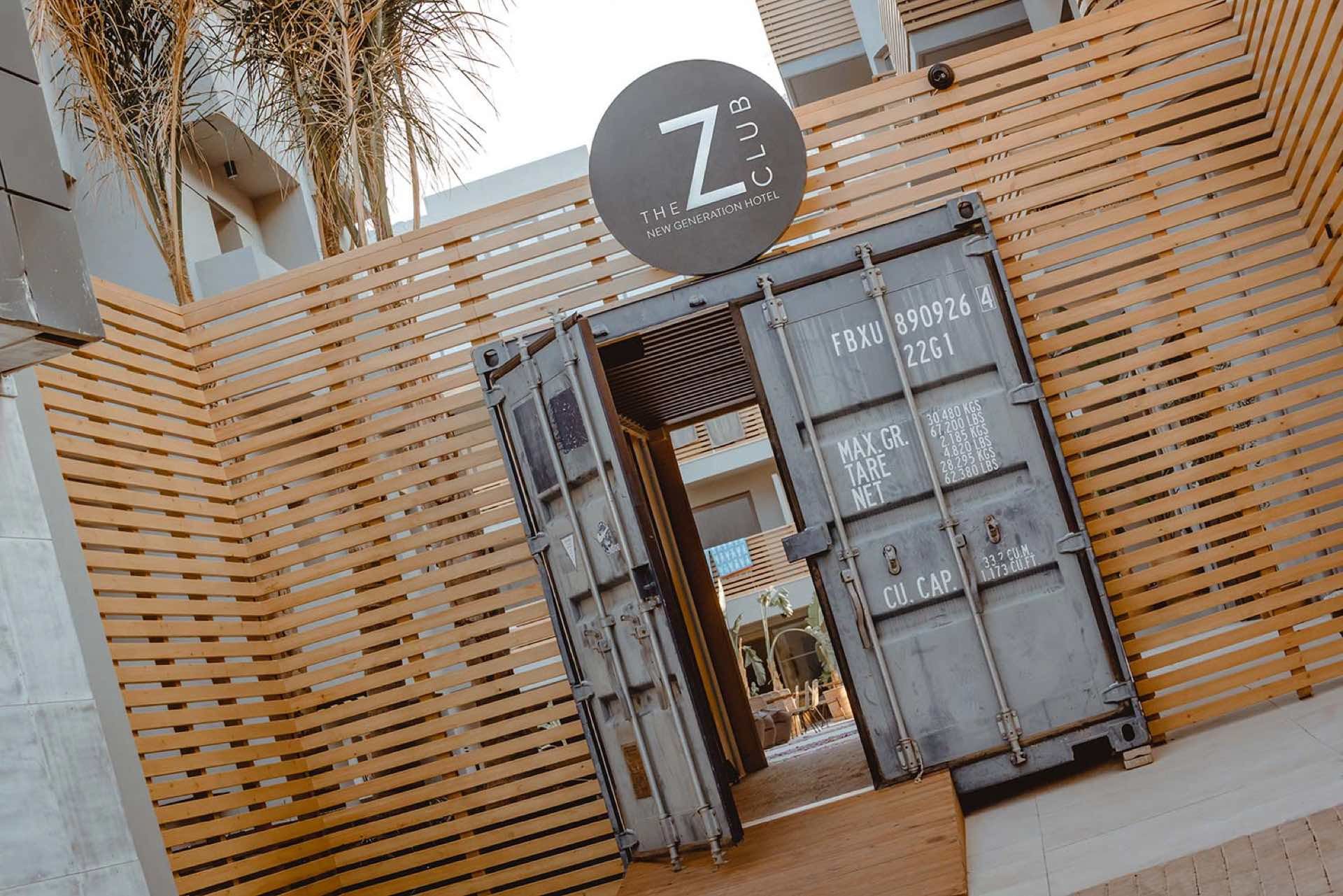 010 - The Z Club Hotel .jpg