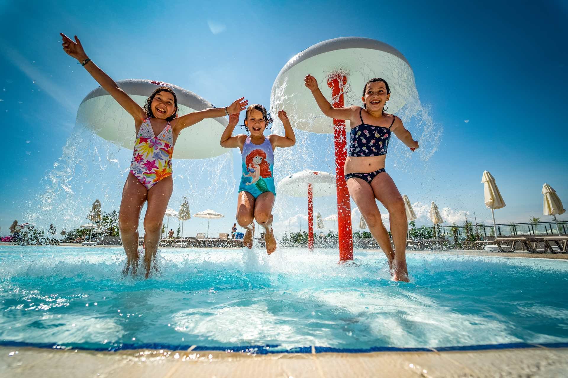 225392572 - Wave Resort.jpg