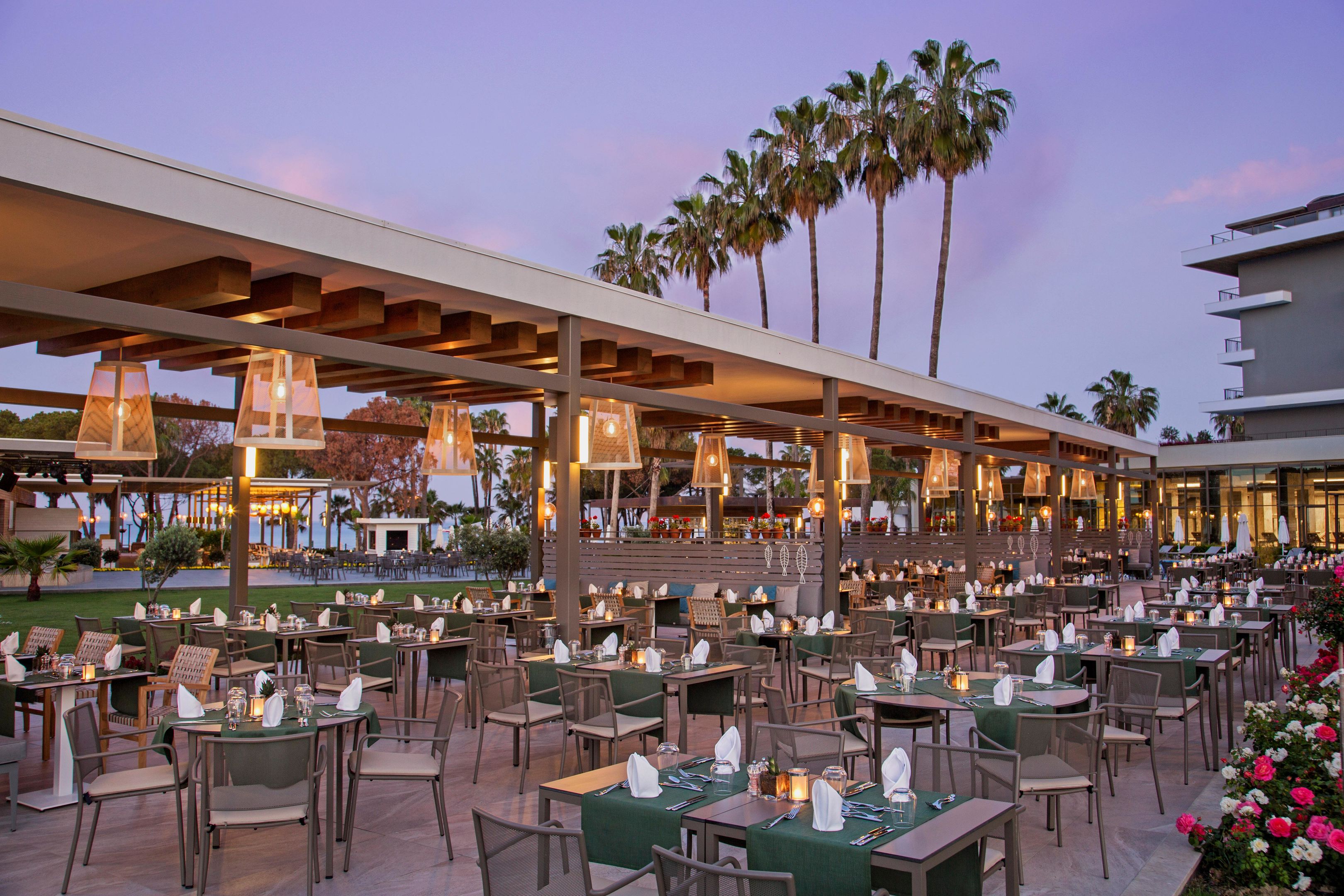 023 - Barut Acanthus & Cennet.jpg